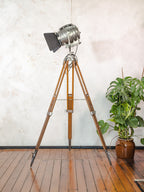 Bardwell McAlister 1950s Hollywood Keg Light Floor Lamp | Fresnel Lens | Barndoors | Vintage Tripod | Rewired E27 | Film Studio Spotlight