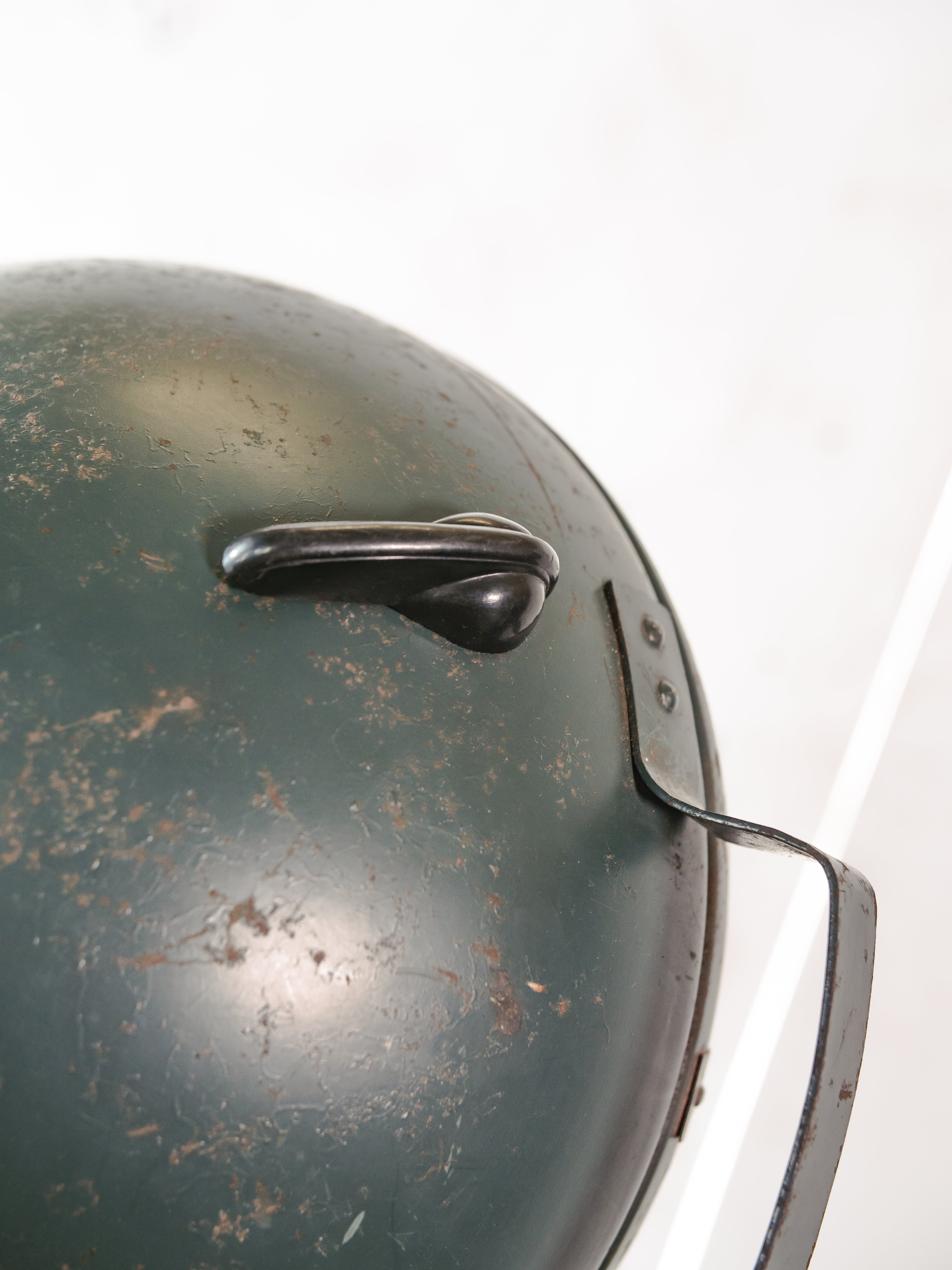 Vintage Military Spotlight Floor Lamp on original Tripod | Bosch Eisemann Industrial Searchlight | Industrial Loft Lighting