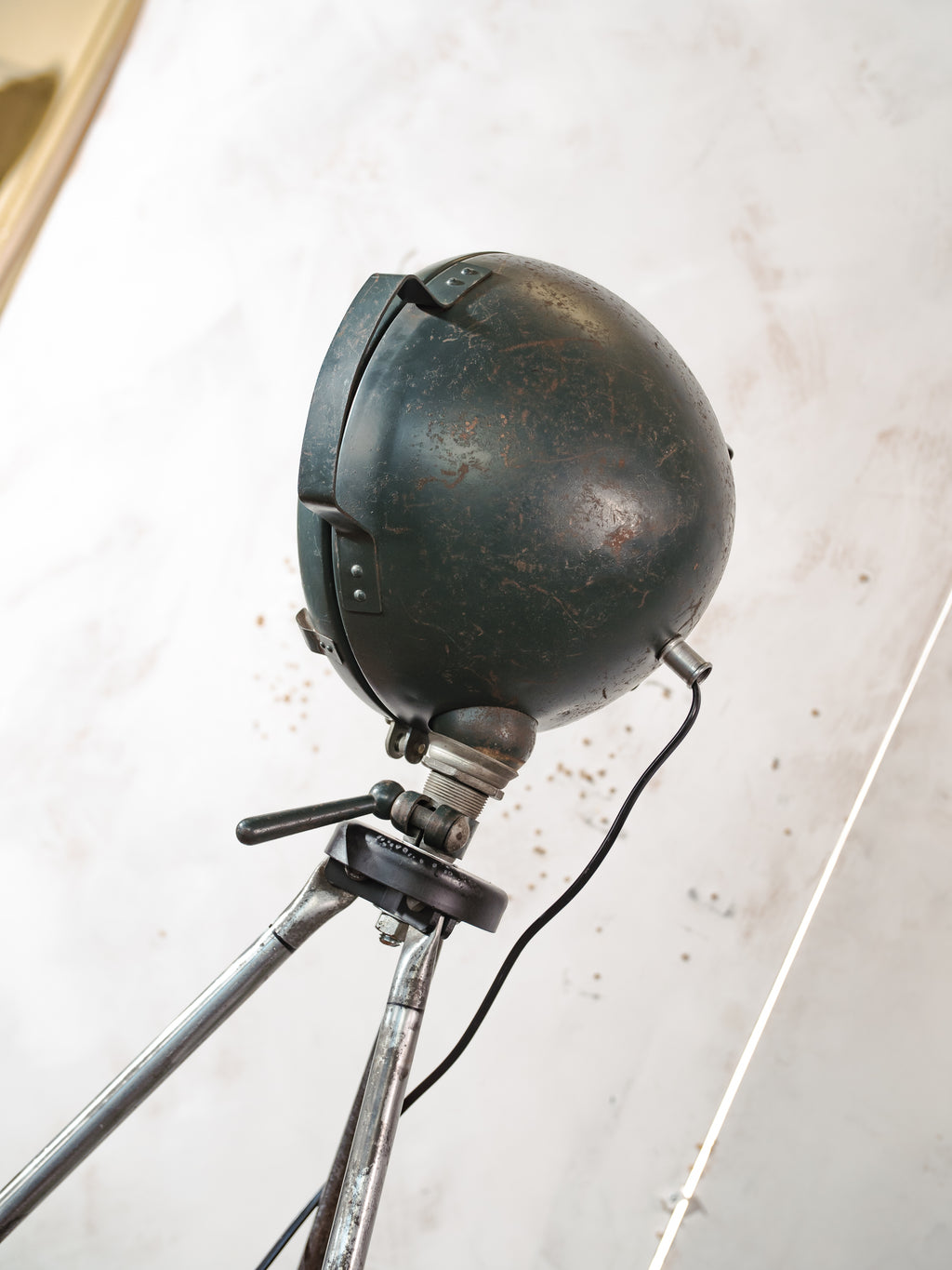 Vintage Military Spotlight Floor Lamp on original Tripod | Bosch Eisemann Industrial Searchlight | Industrial Loft Lighting