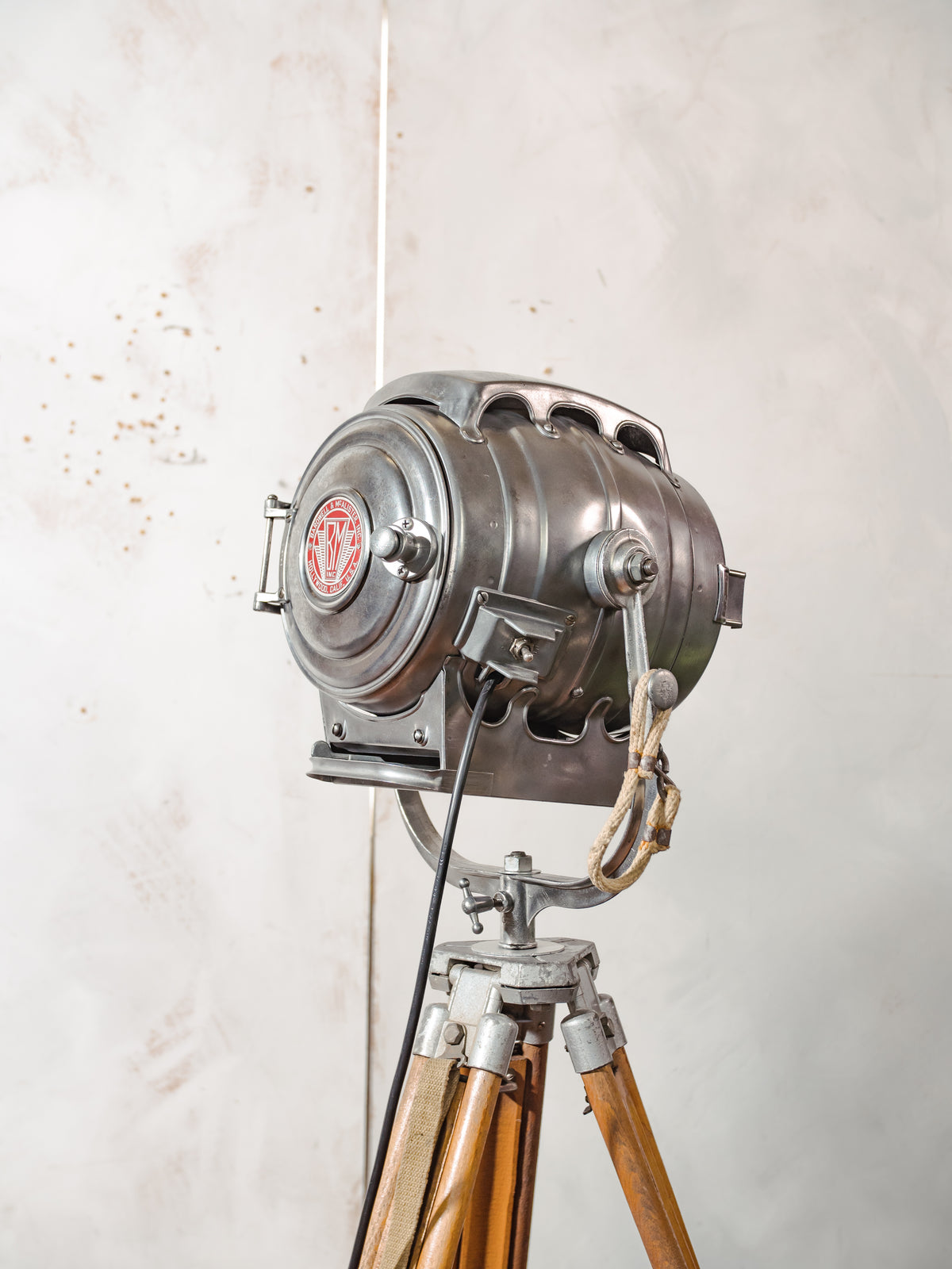 Bardwell & McAlister Keg Light, 1950s Hollywood, detail view 15