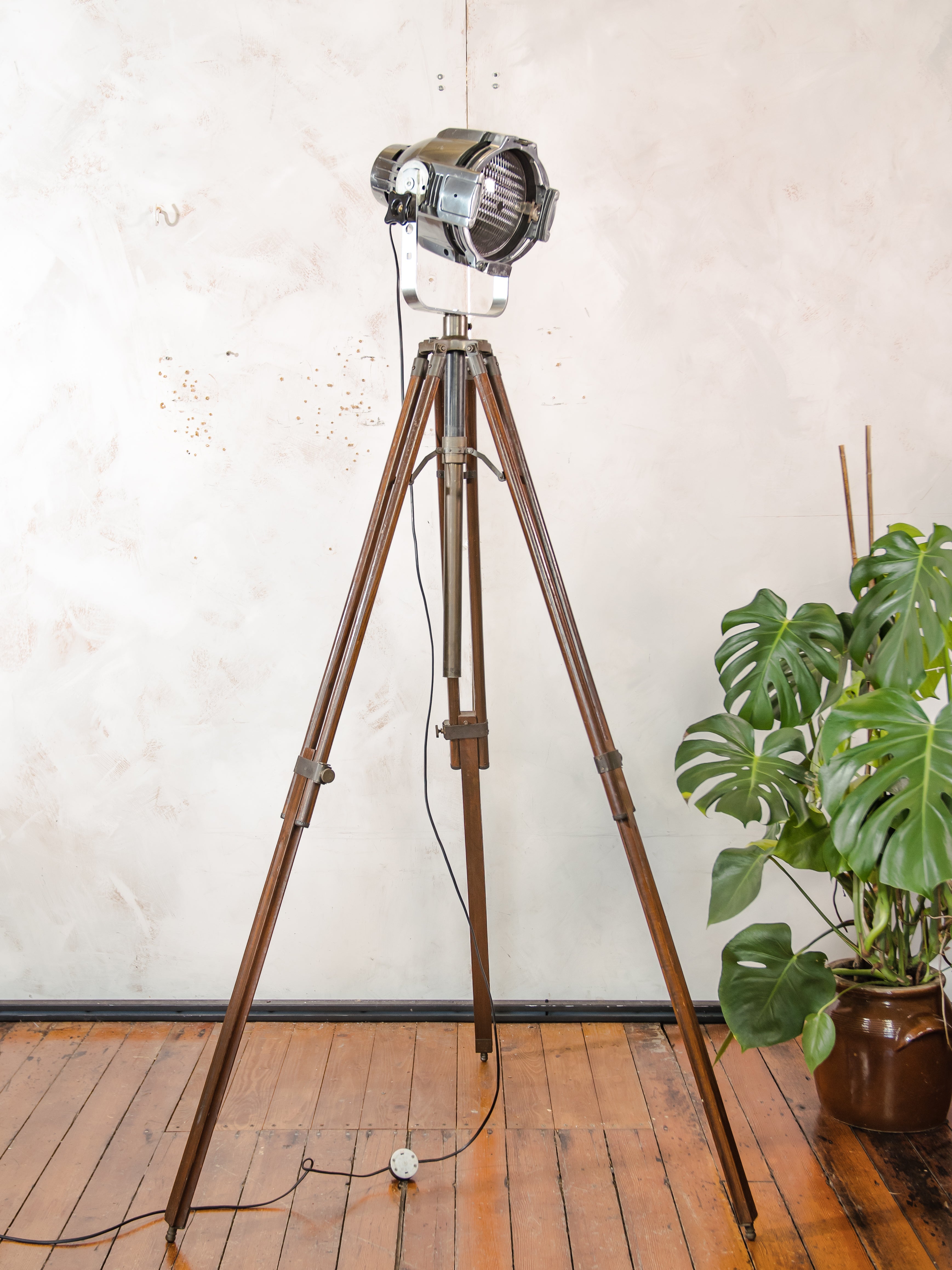 Industrial Theater Floor Lamp | Upcycled Studio Light | Chrome Stagelight on adjustable Wooden Tripod