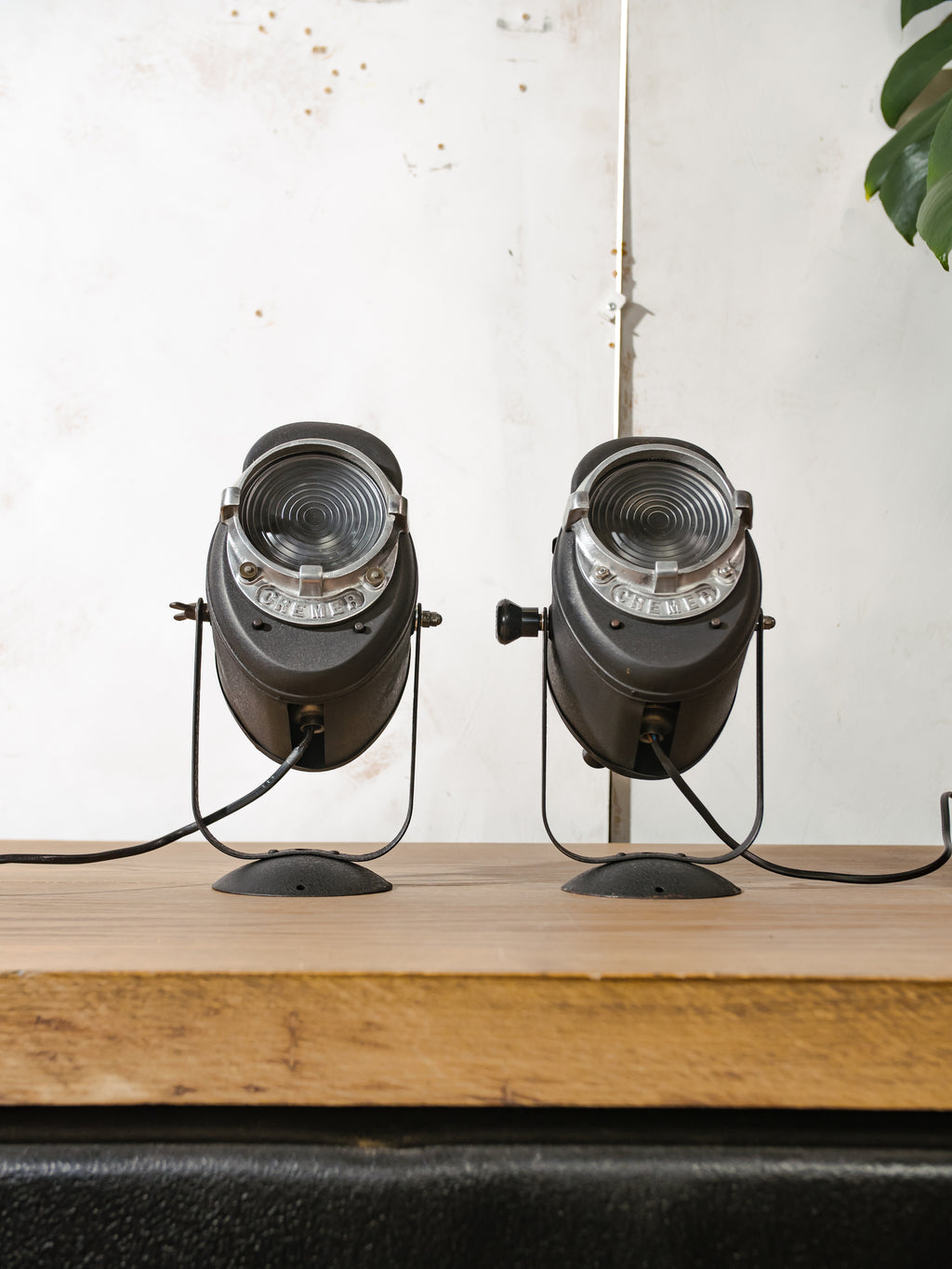 Vintage 1950s A.E. Cremer Paris Baby spotlight Lamp, Original Industrial Theater Lighting