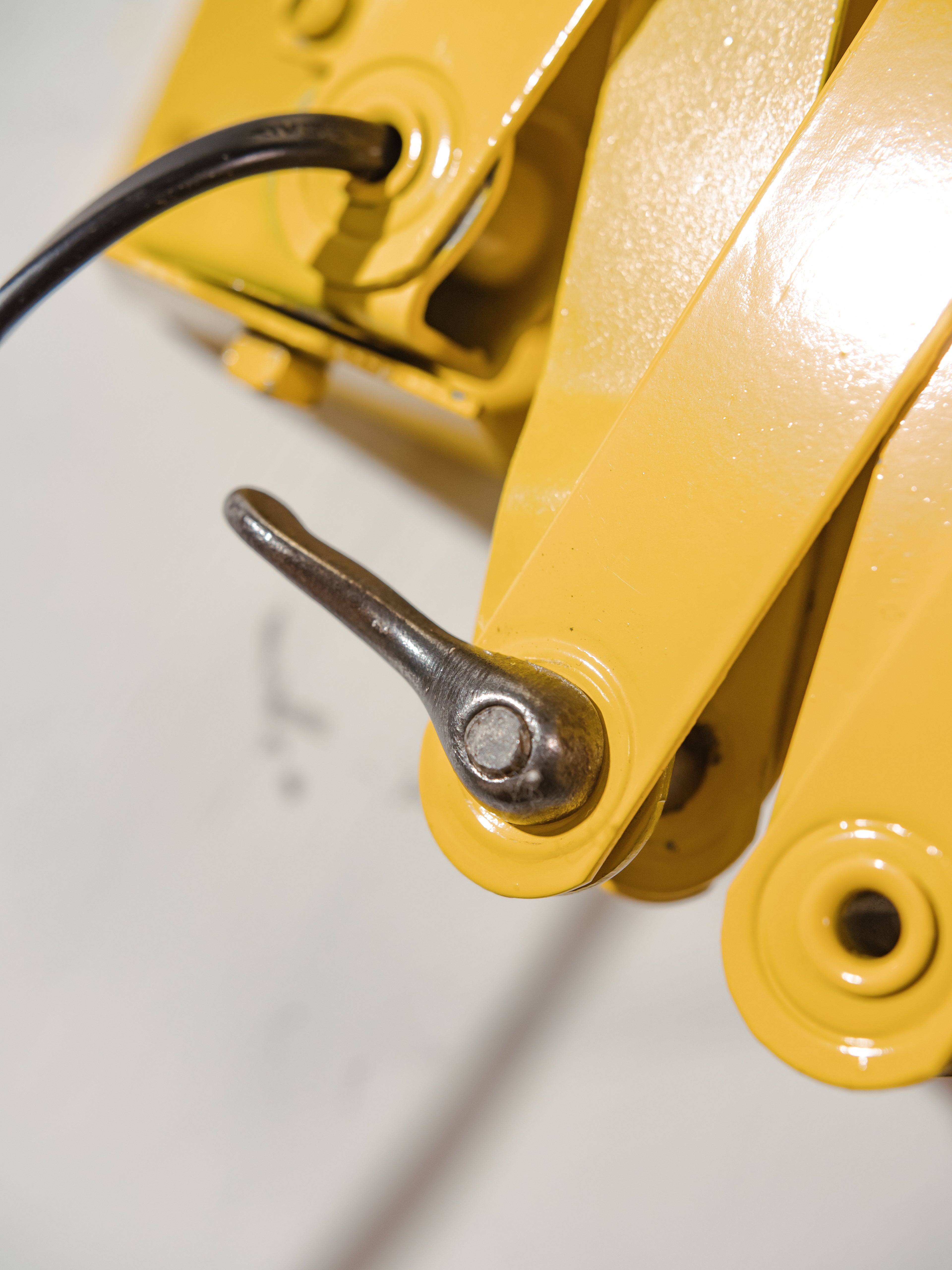 Vintage Yellow SIS Scissor Wall Lamp, 1960s Industrial Accordion Light, Workshop Wall Light, Retro Industrial Lighting