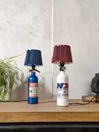 Racing Nitrous Oxide NOS & NX Express bureau of tafel lamp met Power luchtfilter lampenkap, wit + blauw gerecyclede brandblusser JDM