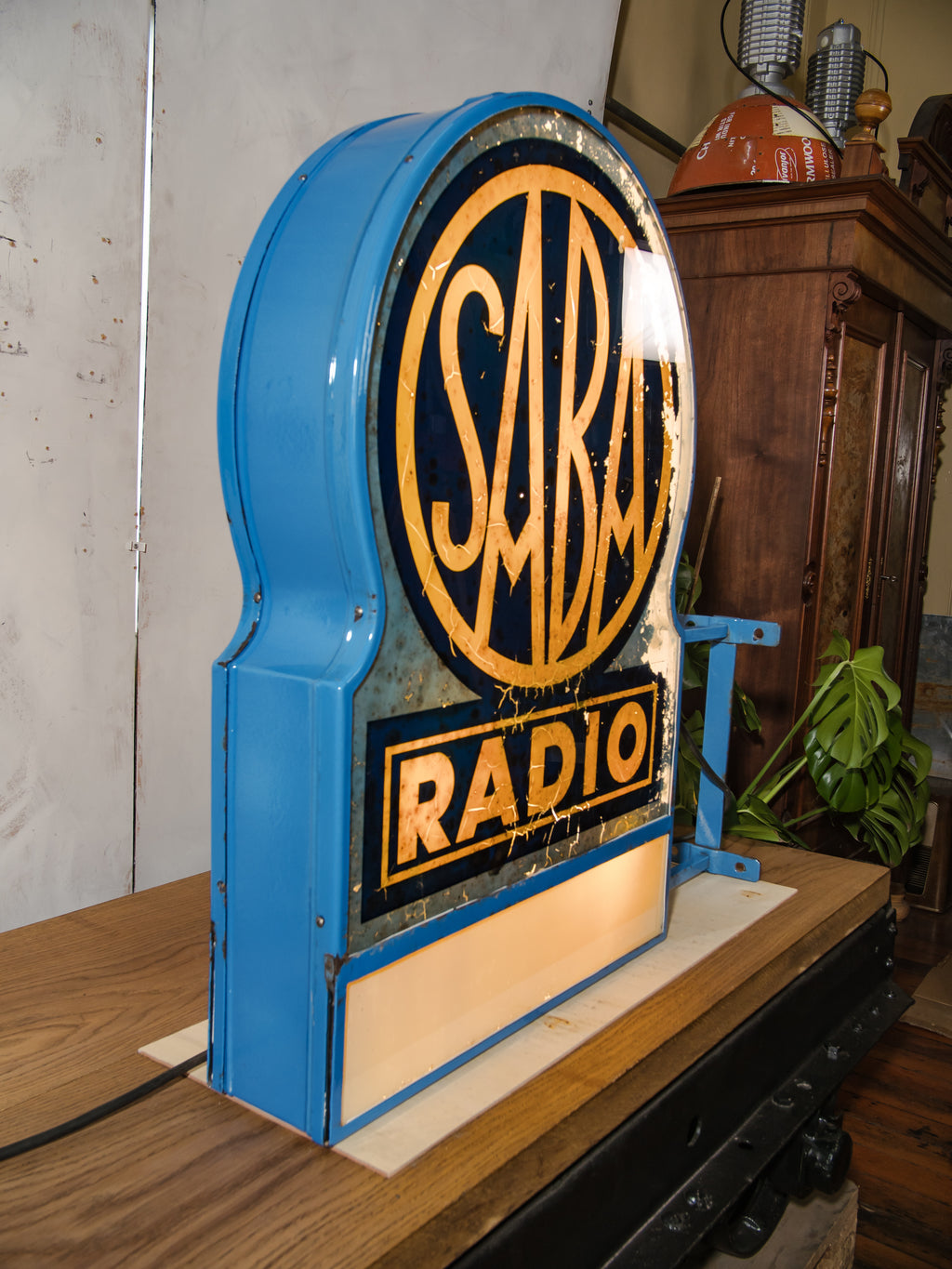 Uiterst zeldzaam dubbelzijdig verlicht reclamebord van SABA Radio uit de jaren 30 – Art Deco Duitse radio reclame lichtbak Emaille & glas bedekt- Museumkwaliteit