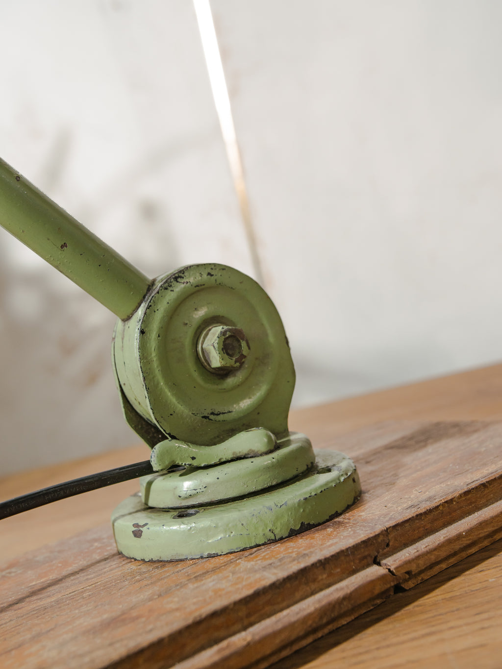 1940s Hala Zeist, Model 122 Swing Arm Lamp, Vintage Industrial Desk Light - Patina Green