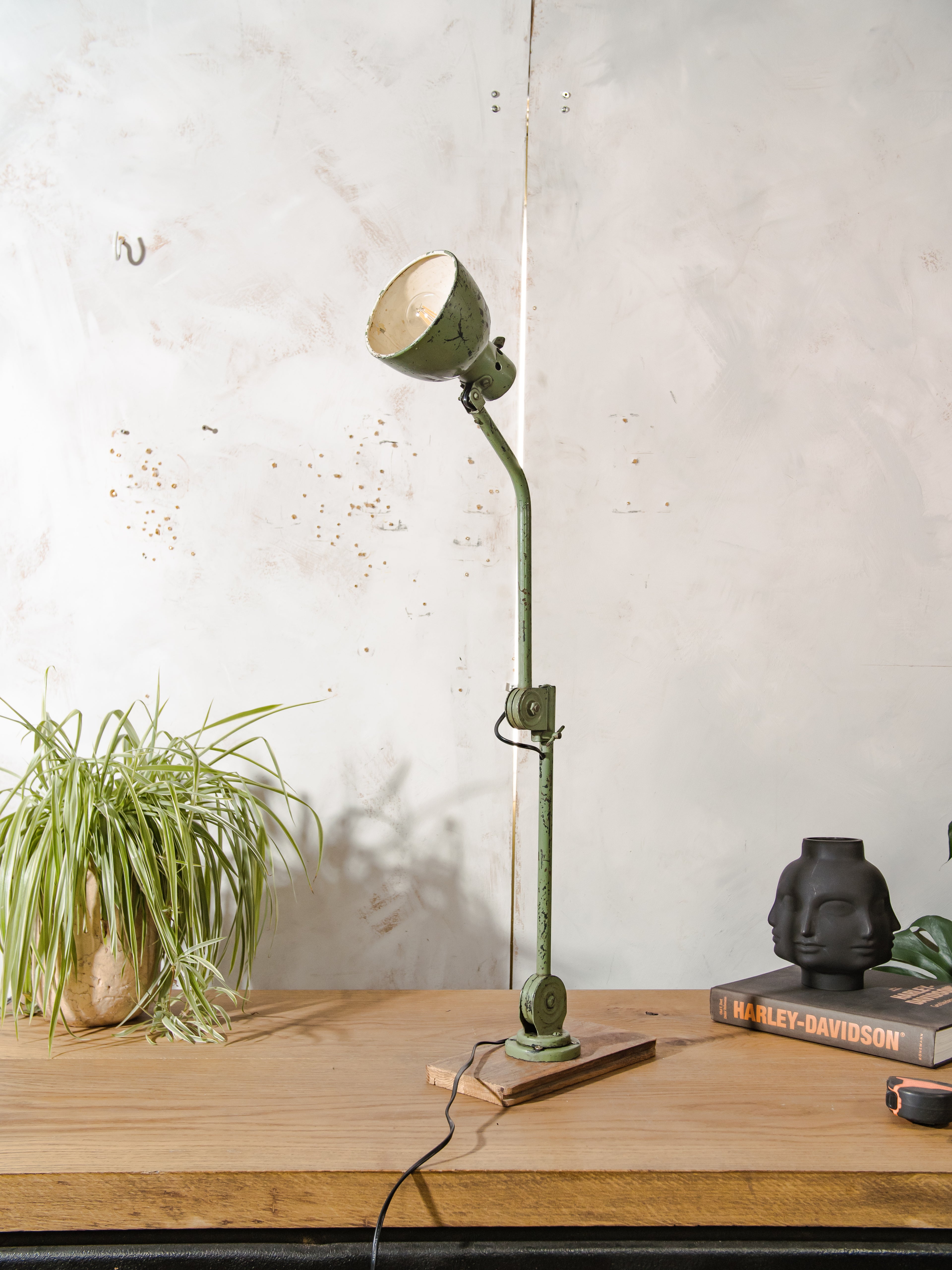 1940s Hala Zeist, Model 122 Swing Arm Lamp, Vintage Industrial Desk Light - Patina Green