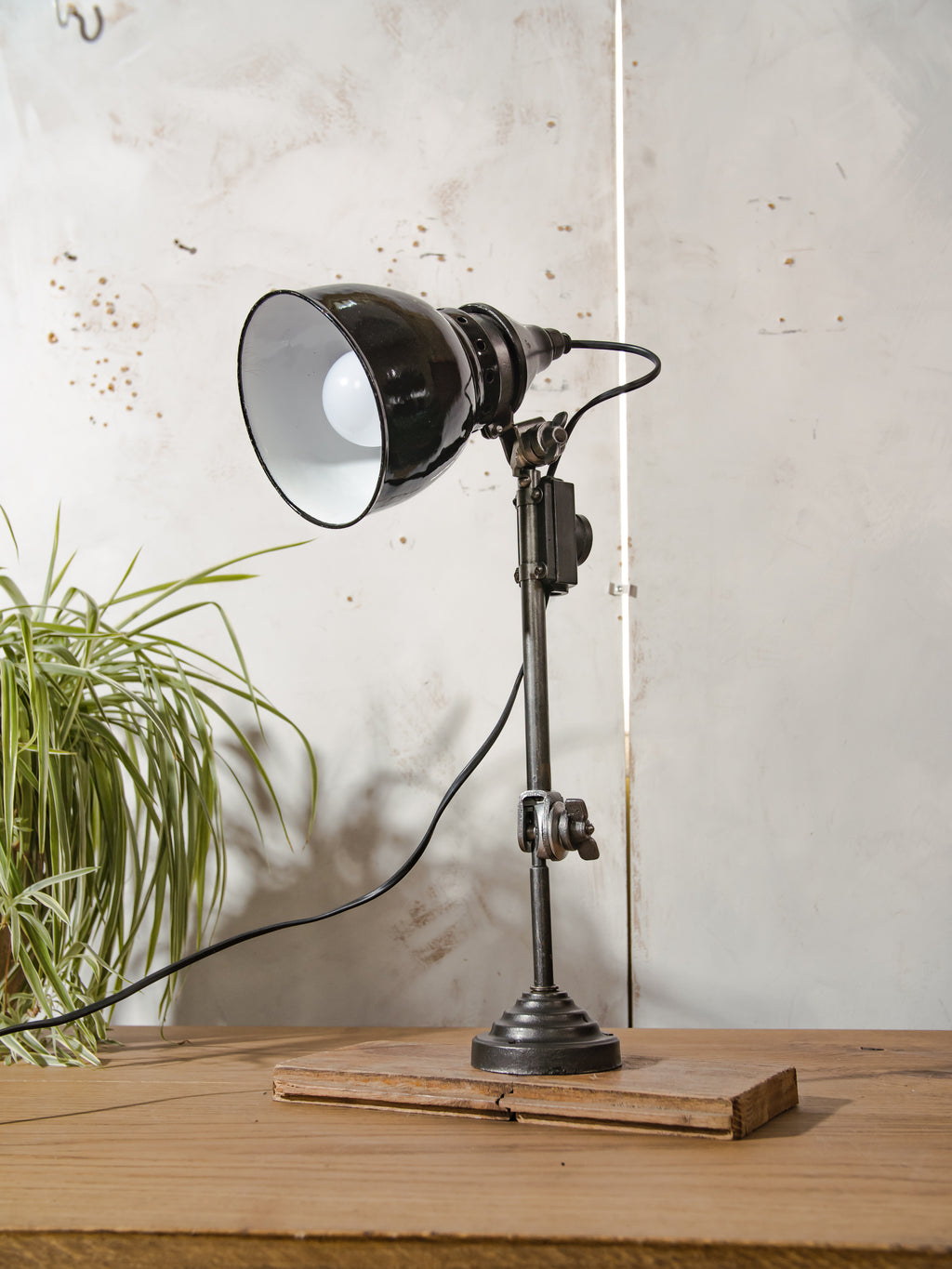 Restored 1920s Rademacher Desk Lamp, Vintage Bauhaus German Enamel shade Task Light