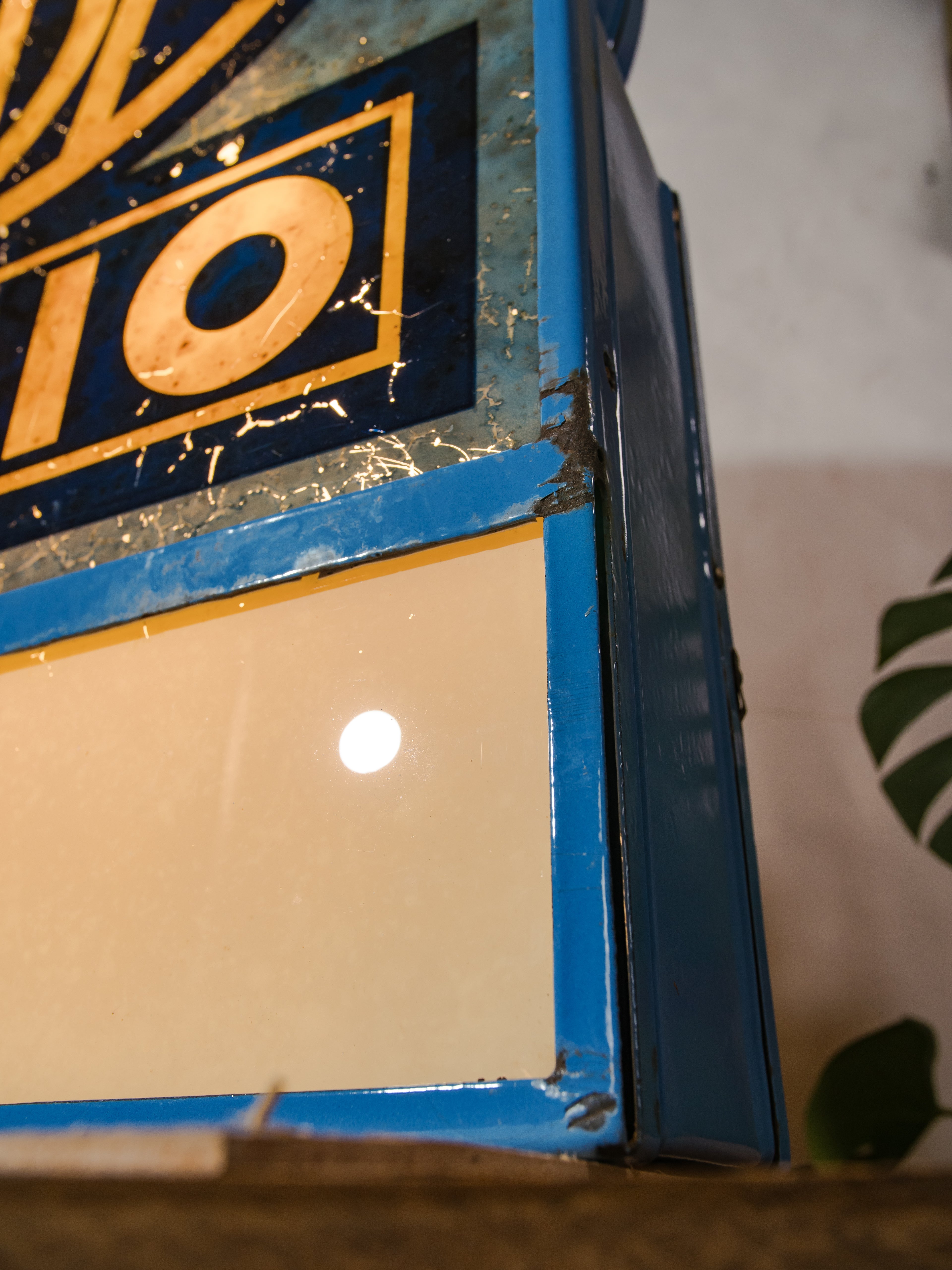 Uiterst zeldzaam dubbelzijdig verlicht reclamebord van SABA Radio uit de jaren 30 – Art Deco Duitse radio reclame lichtbak Emaille & glas bedekt- Museumkwaliteit