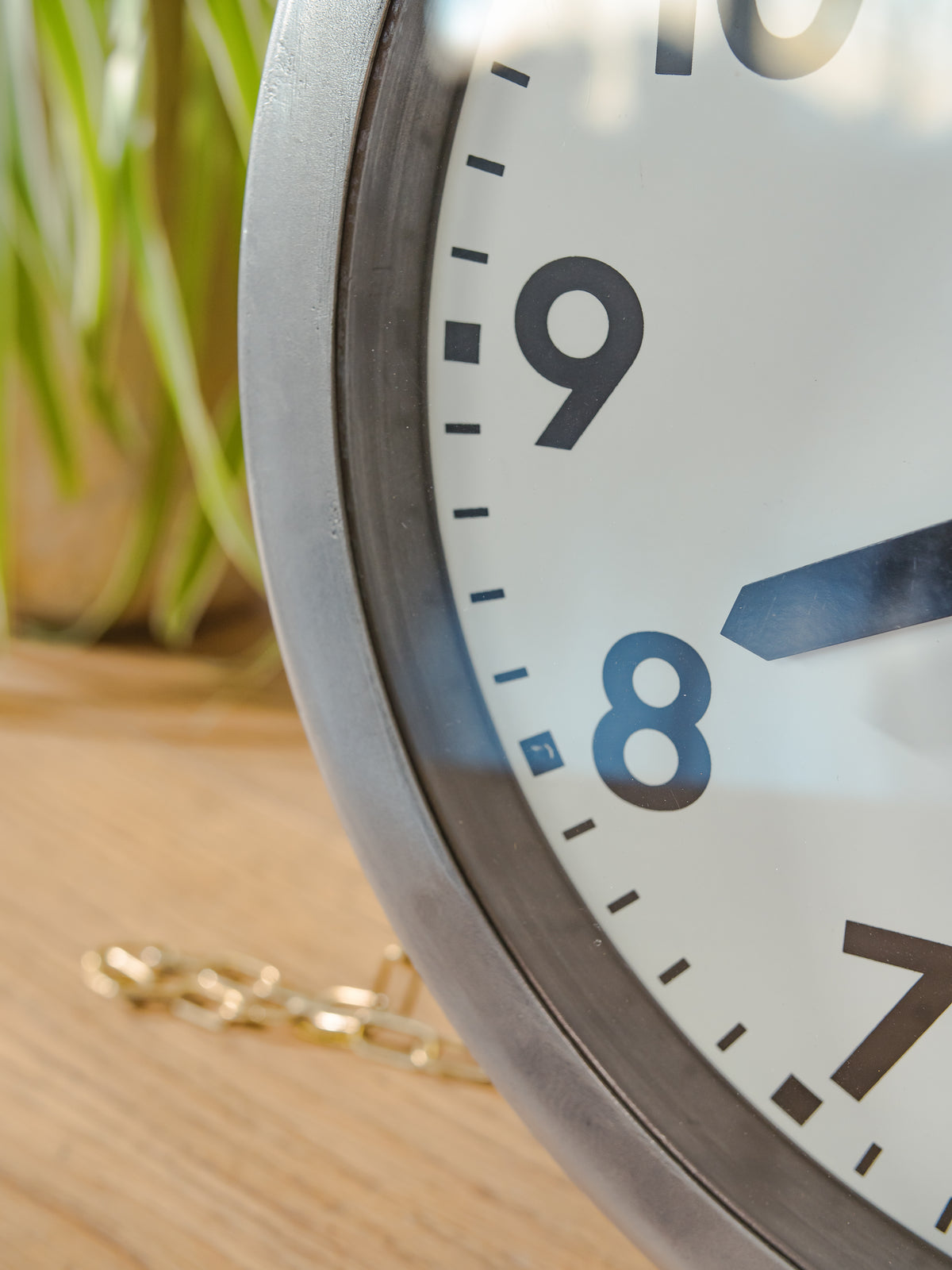Brillié Double-Sided Station Clock, 1950s, Ø 32 cm, detail view 7