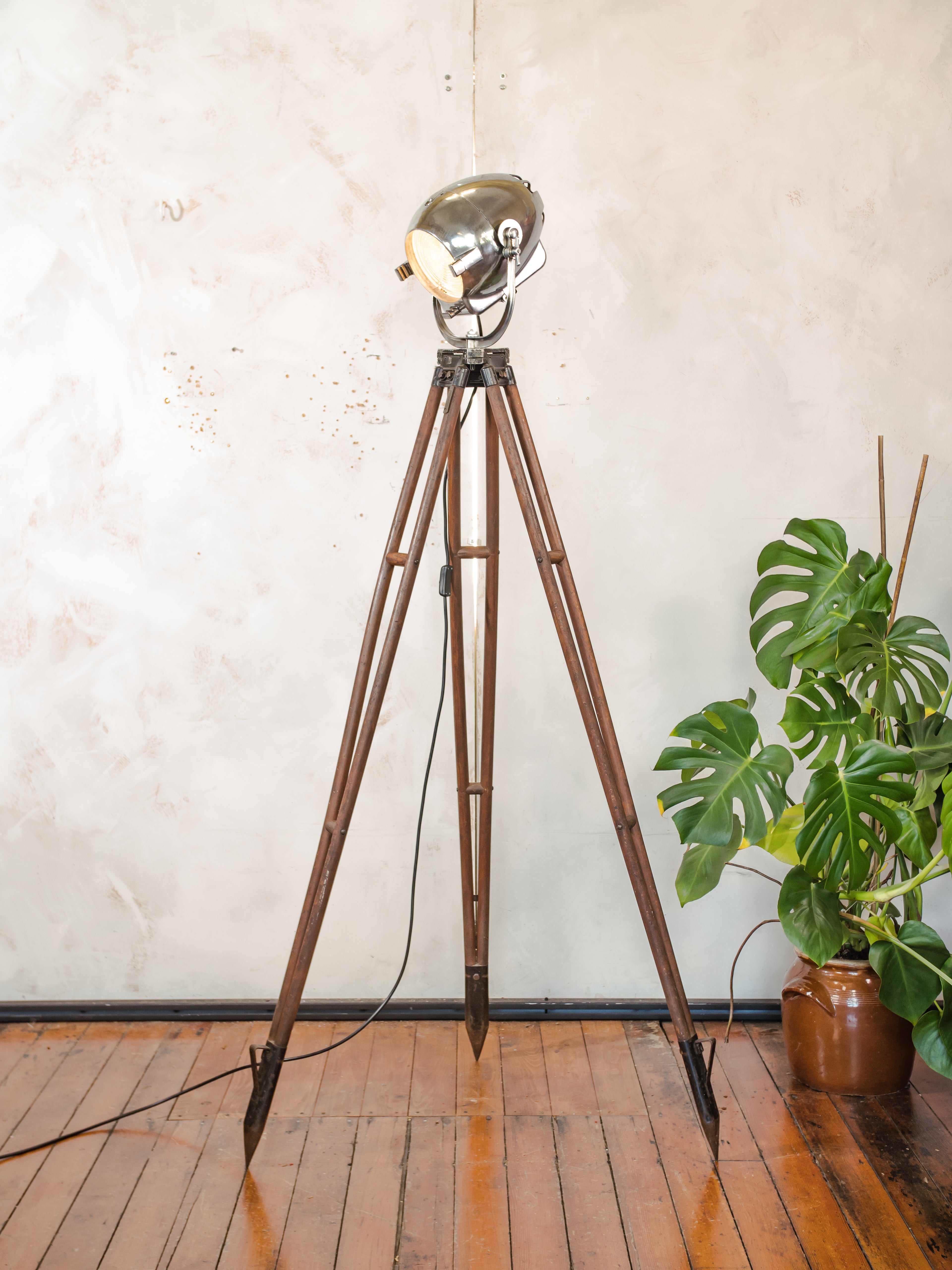 1950s Polished Strand Electric Patt 123 Theater Spotlight Floor Lamp, Surveying Tripod Stage Light, Film loft lighting