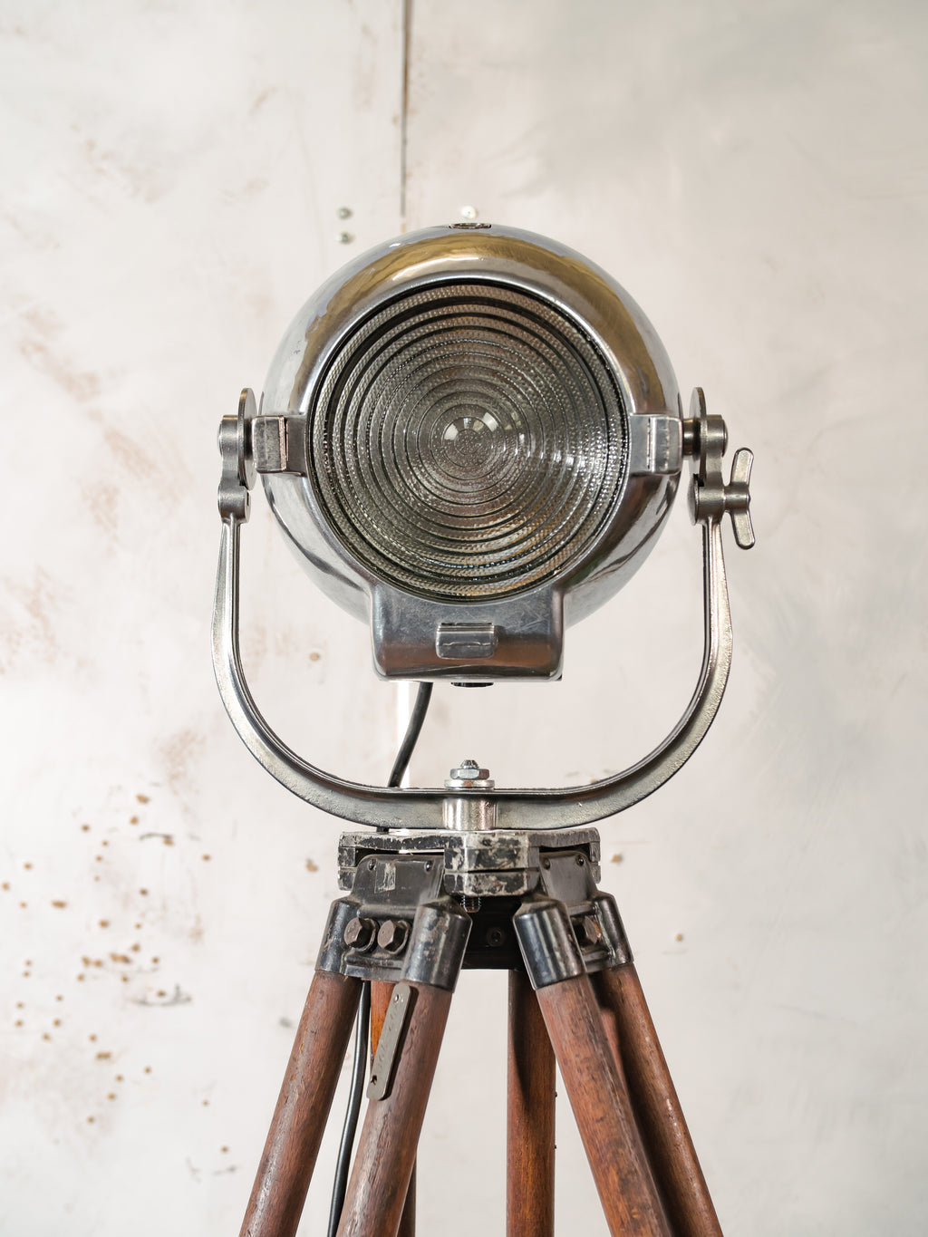 1950s Polished Strand Electric Patt 123 Theater Spotlight Floor Lamp, Surveying Tripod Stage Light, Film loft lighting