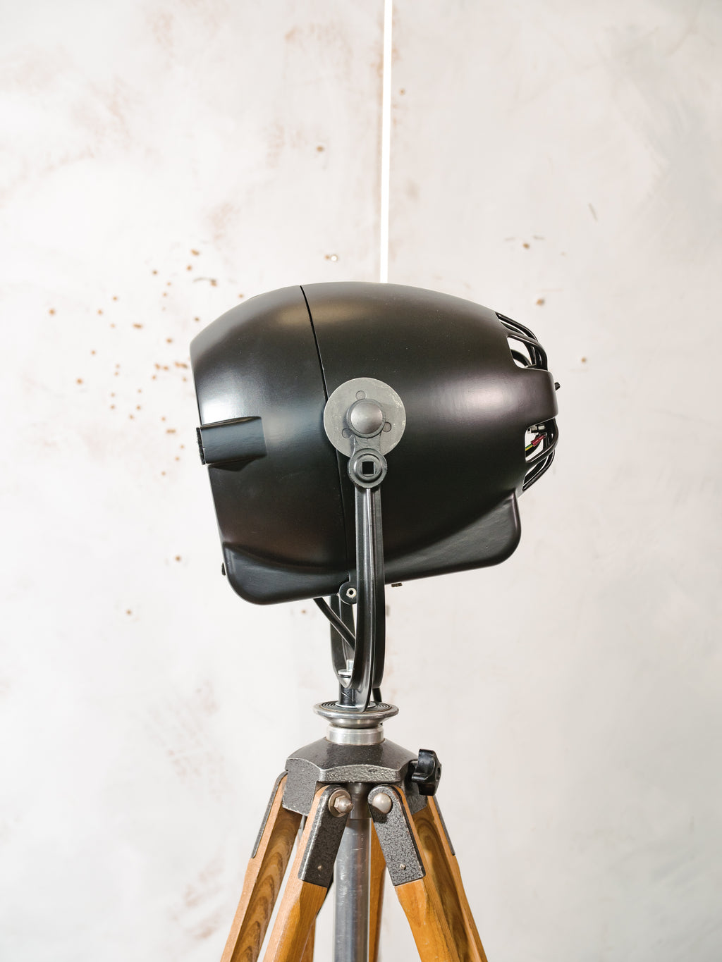 1950s Matte Black Renovated Strand Electric Patt 123 Theater Spotlight Floor Lamp, Berlebach Tripod Stage Light, Designer Loft Decor