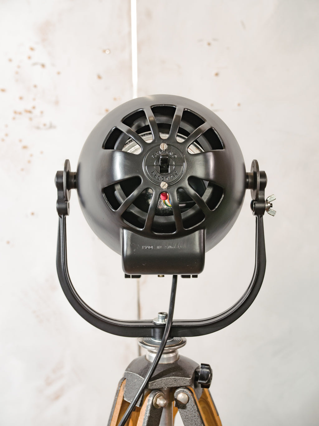 1950s Matte Black Renovated Strand Electric Patt 123 Theater Spotlight Floor Lamp, Berlebach Tripod Stage Light, Designer Loft Decor