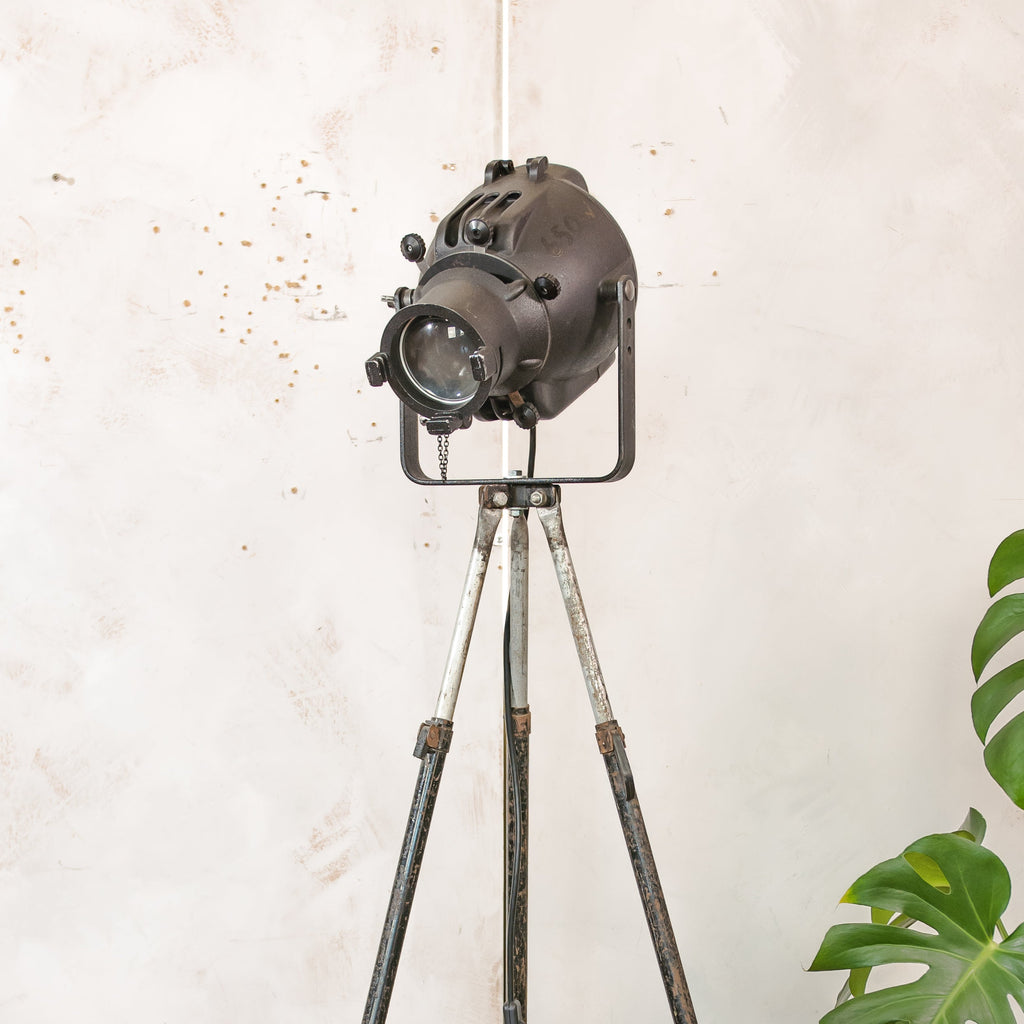 Vintage Strand Patt 23 theaterspot vloerlamp, industriële Bosch statief vloerlamp, Britse toneelverlichting uit de jaren 60