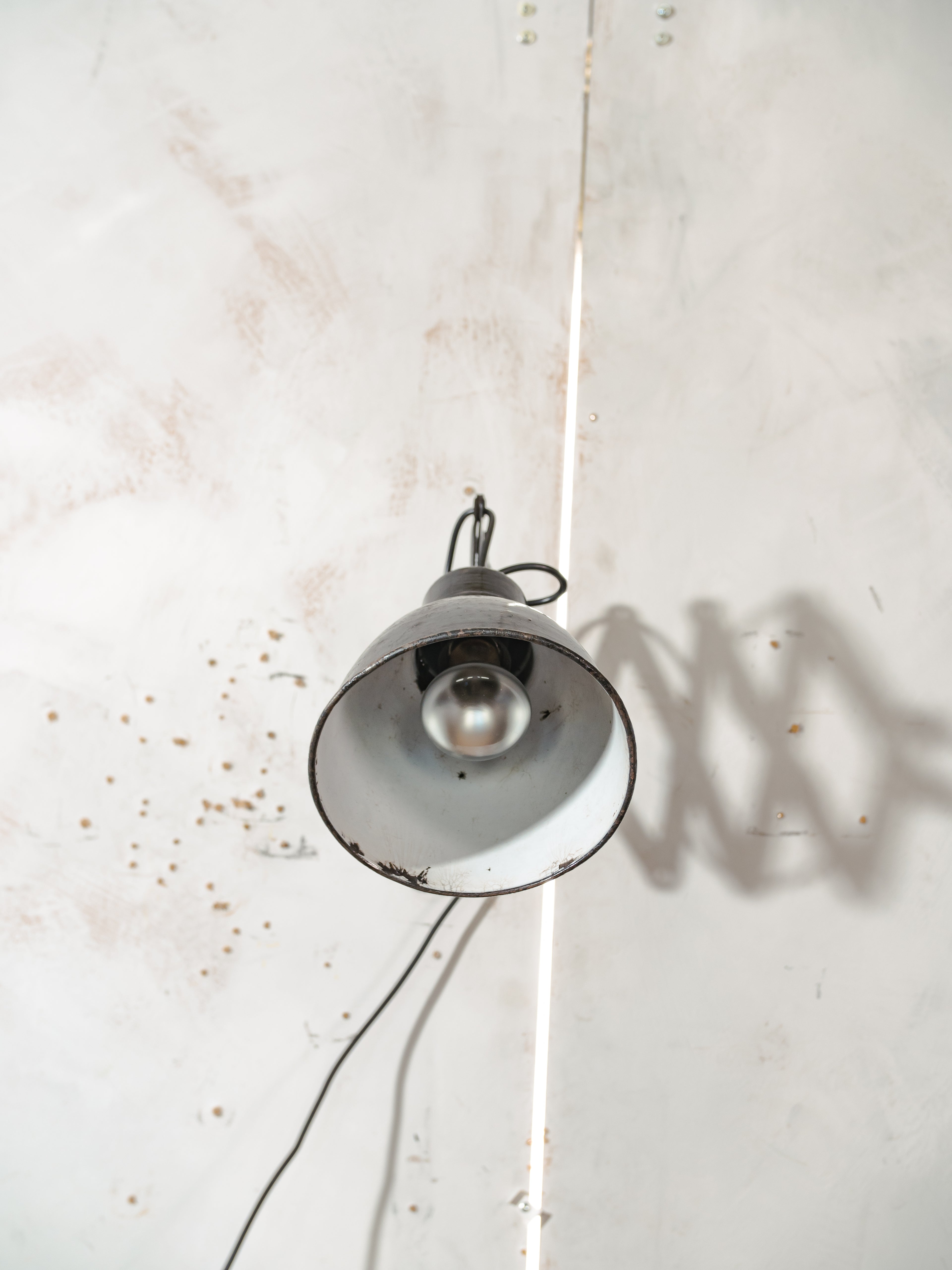 Black 1950s Scissor Lamp by Elektroinstala Decín | Enamel shade | Industrial Extendable Accordion Wall Light