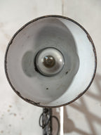 Zwarte schaarlamp uit de jaren 50 van Elektroinstala Decín | Emaille kap | Industriële uitschuifbare accordeon wandlamp