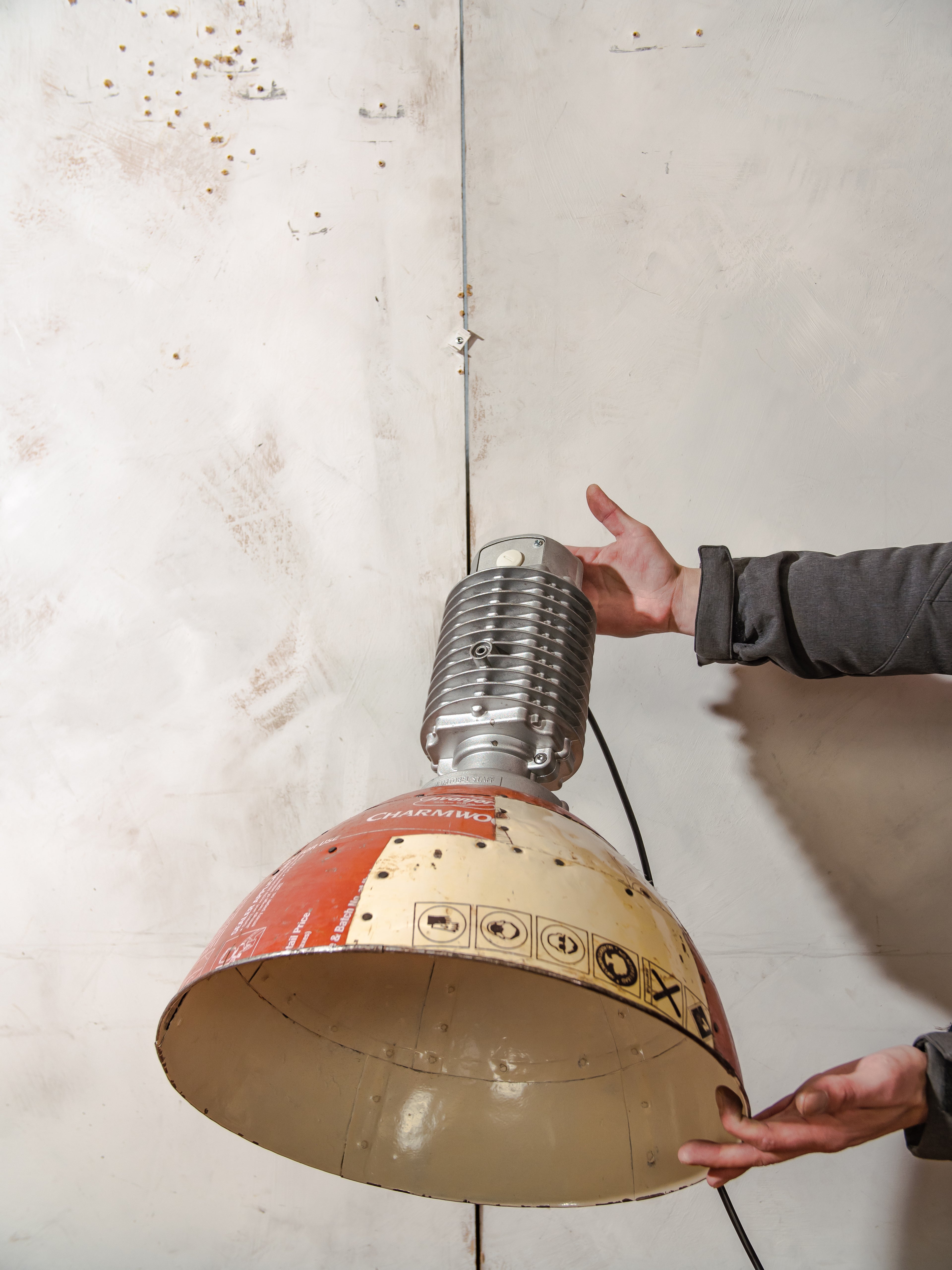 1980s Zumtobel Staff Pendant Light by Charles Keller, Industrial Design Lamp with Fairtrade Upcycled Tin Shade, Austrian Vintage Lighting