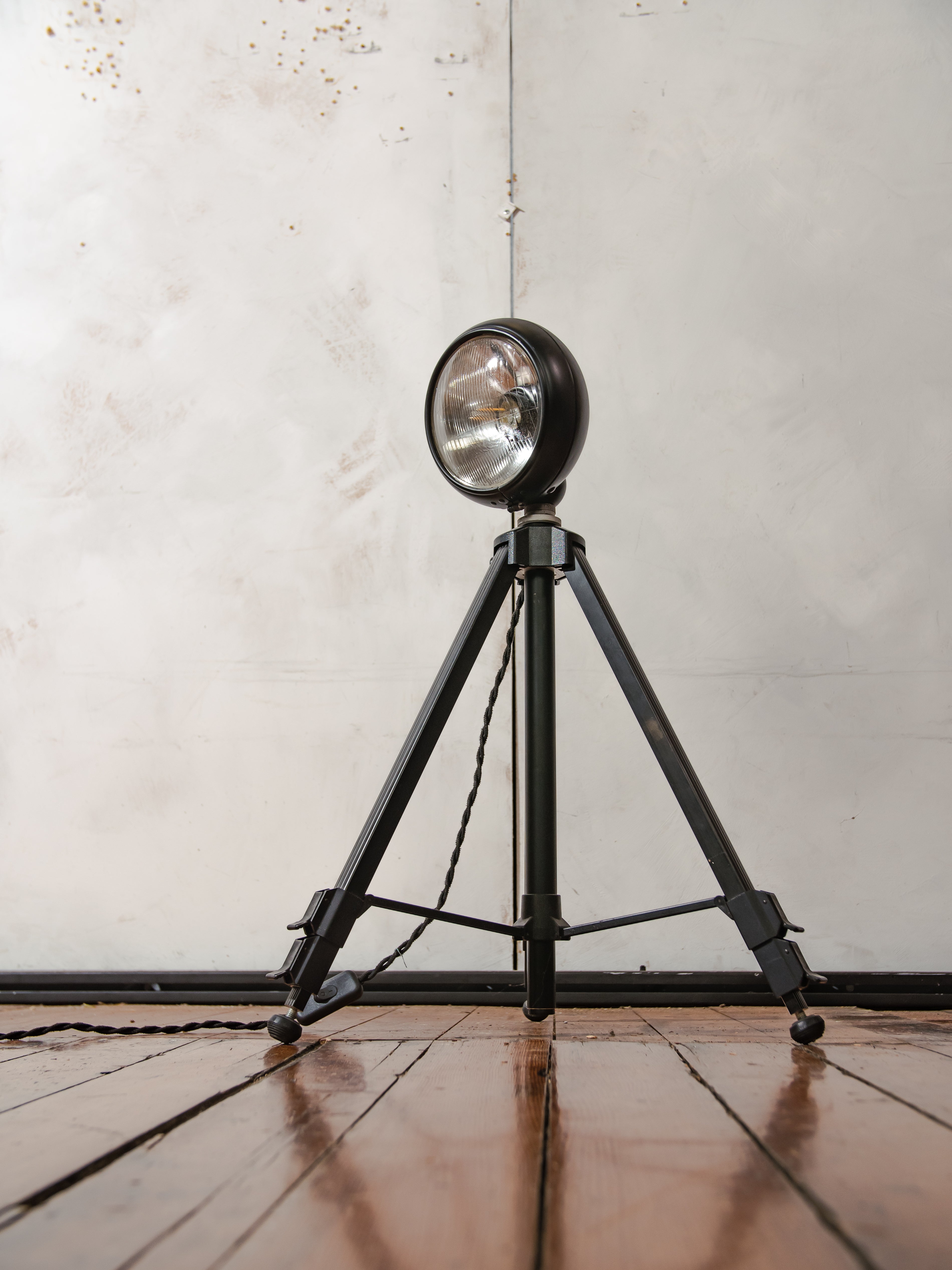 Vintage black Headlight Table Lamp on Photography Tripod, Adjustable to FloorLamp, Spotlight Light