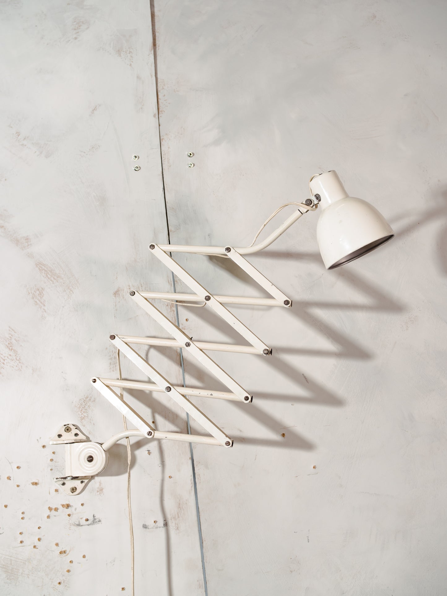 1930s White Scissor Lamp by Hala,old Workshop Harmonica Light, Bauhaus H. Th. J. A. Busquet Lighting