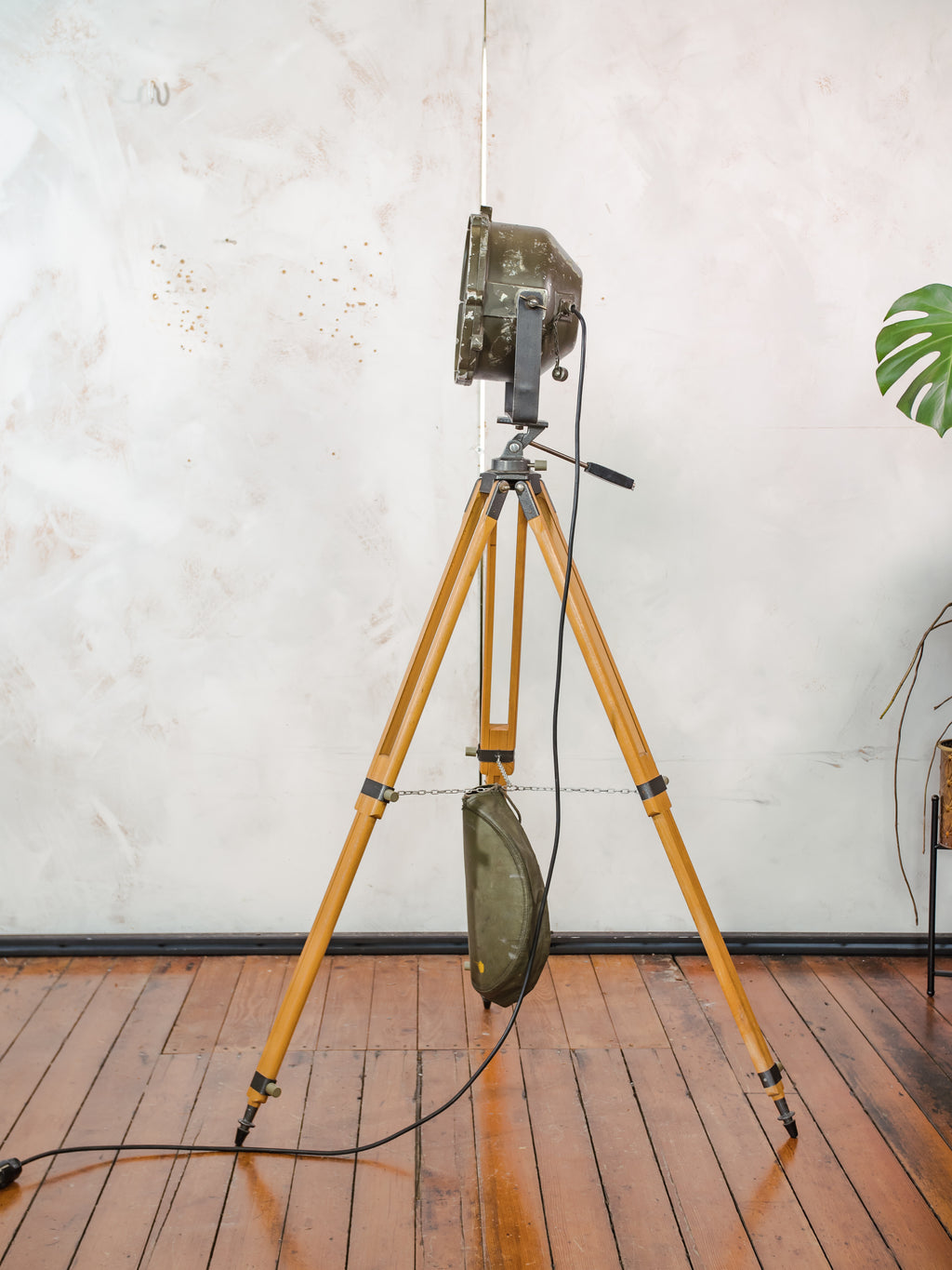 Vintage Military Leopard 1 Tank Searchlight Dutch Army on Wooden Tripod | Industrial Floor lamp Spotlight | Industrial statement Lighting
