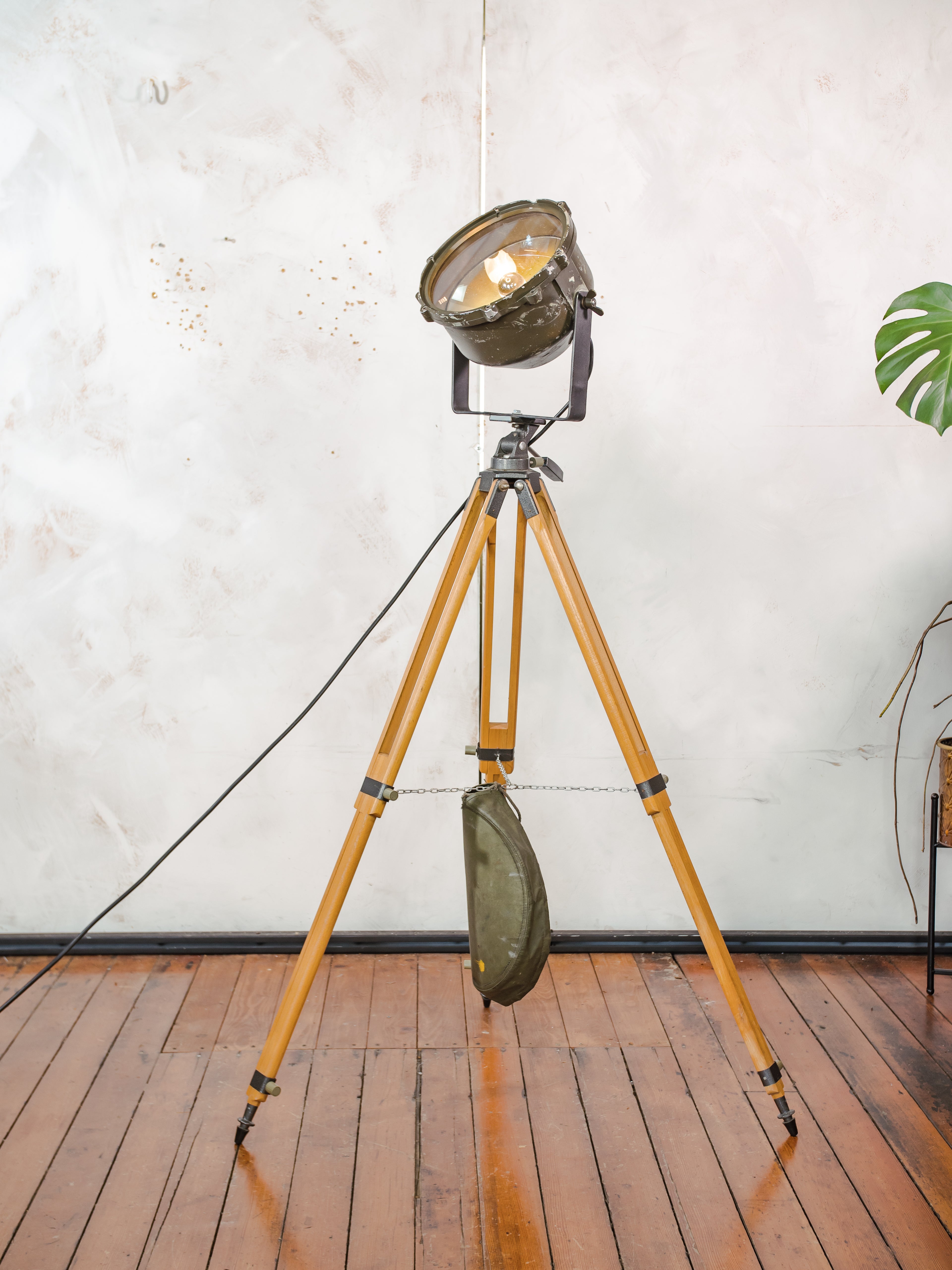 Vintage Military Leopard 1 Tank Searchlight Dutch Army on Wooden Tripod | Industrial Floor lamp Spotlight | Industrial statement Lighting