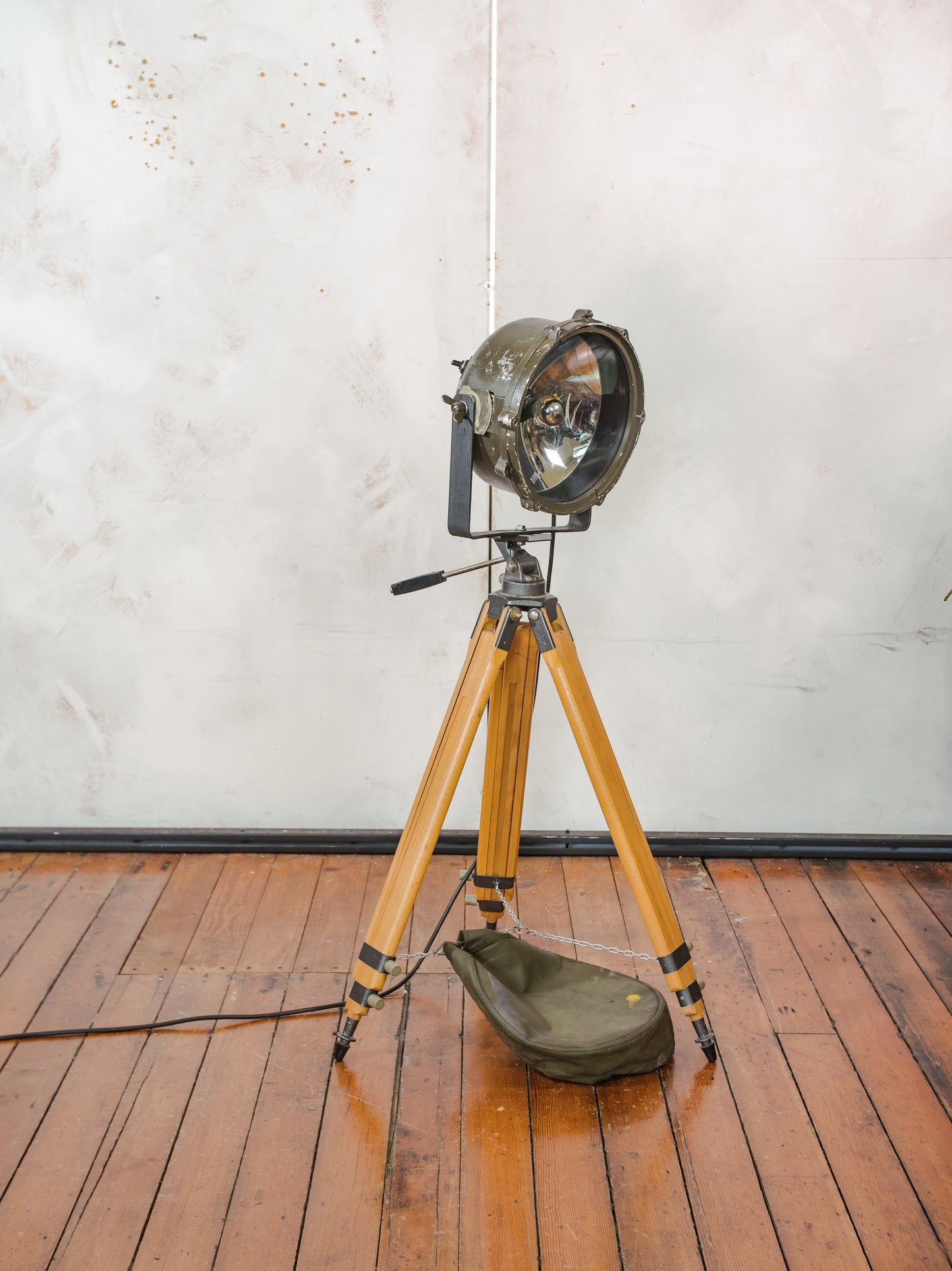Vintage Military Leopard 1 Tank Searchlight Dutch Army on Wooden Tripod | Industrial Floor lamp Spotlight | Industrial statement Lighting