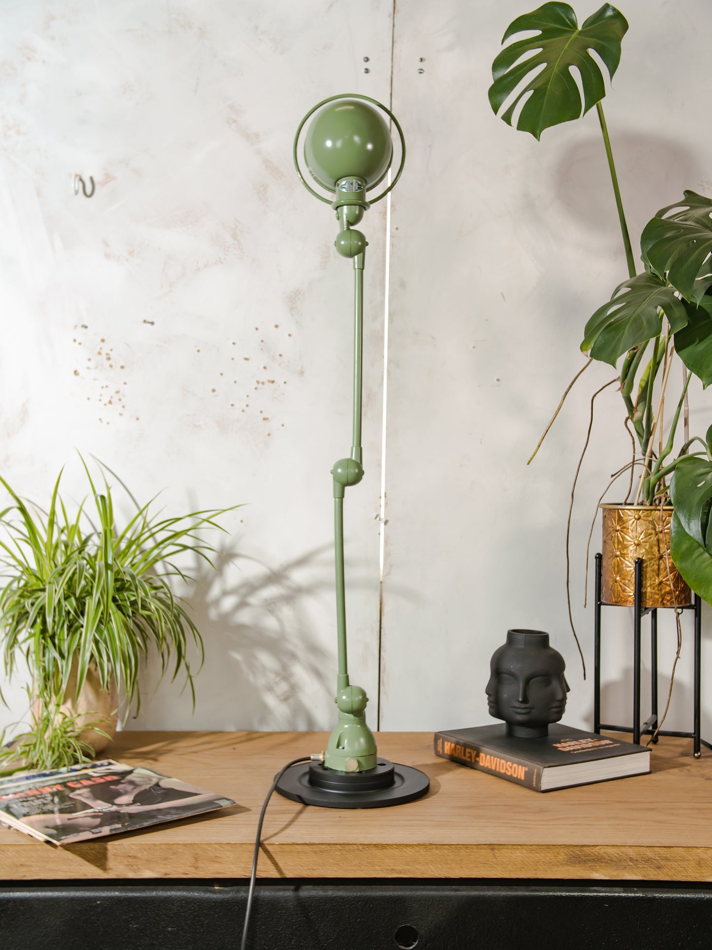 Vintage Green Jieldé Desk Lamp, 2 Arms 1950s, French Industrial Style Articulating Jielde Table light, with original Electrical Box