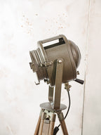 A.E. Cremer Paris Industrial Theater Floor lamp, Brown 1950s Film Projector on Wooden Survey Tripod, Loft lighting, French Antique Spotlight