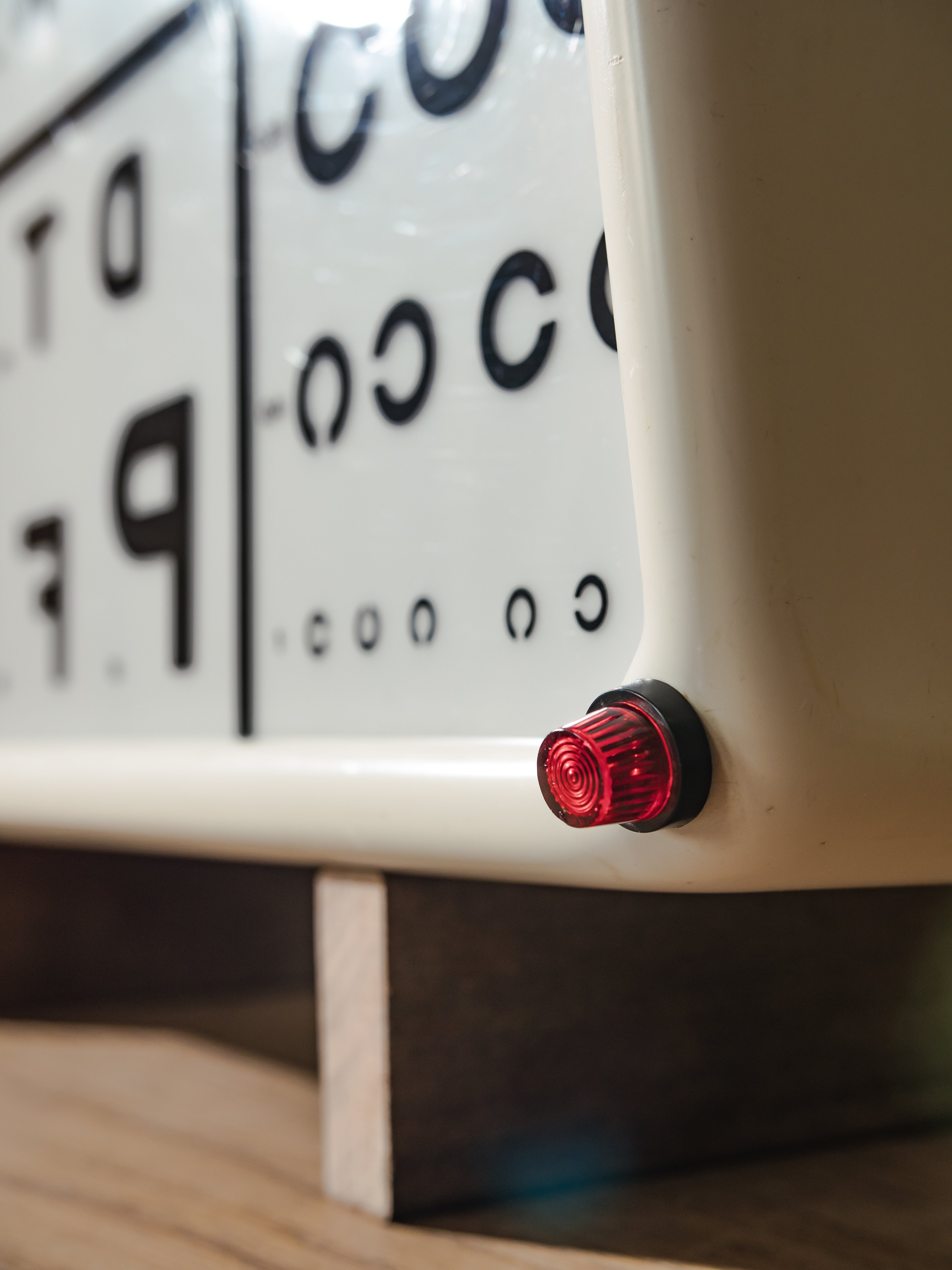 Vintage Optician Light Box Wall Lamp, 1960s Eye Exam Test Light, Made in Holland, 10 Light Settings, Industrial Medical Decor, Optometrist