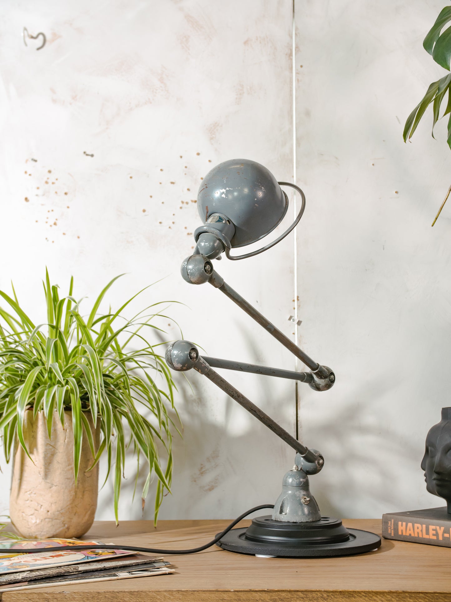 Vintage Gray Blue Jielde Industrial Table Lamp with 3 Adjustable Arms on Brake disc, 1950s Jieldé French Design by Jean-Louis Domecq