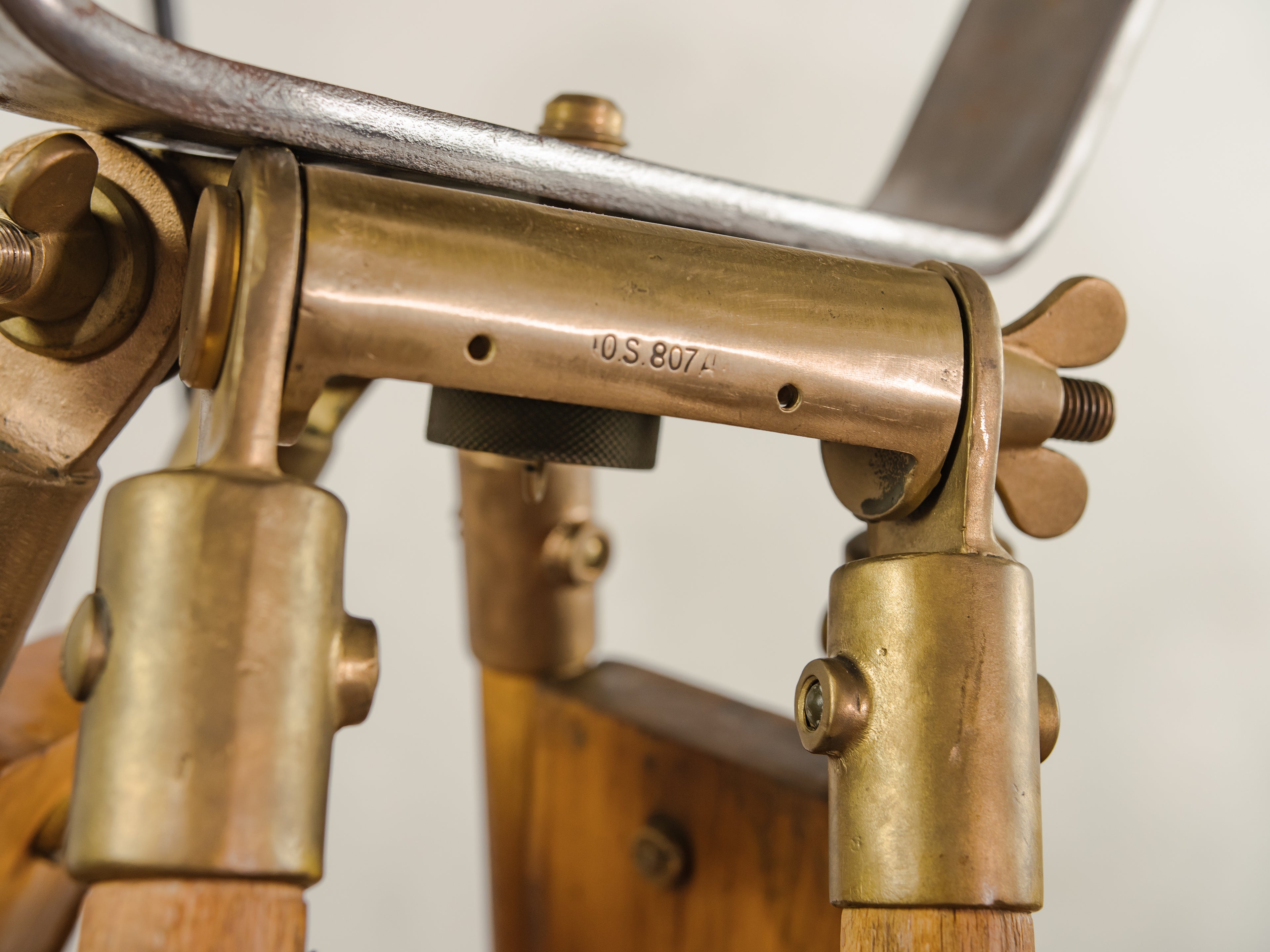 1930s Hewitt Universal Antique Hollywood Film Spotlight Floor Lamp Wooden Surveyors Tripod, Polished Theatre Projector, Collectors Item