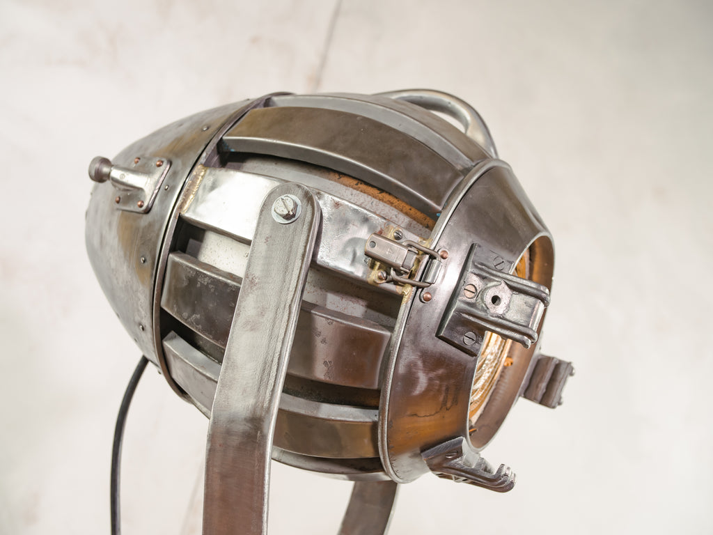 1930s Hewitt Universal Antique Hollywood Film Spotlight Floor Lamp Wooden Surveyors Tripod, Polished Theatre Projector, Collectors Item