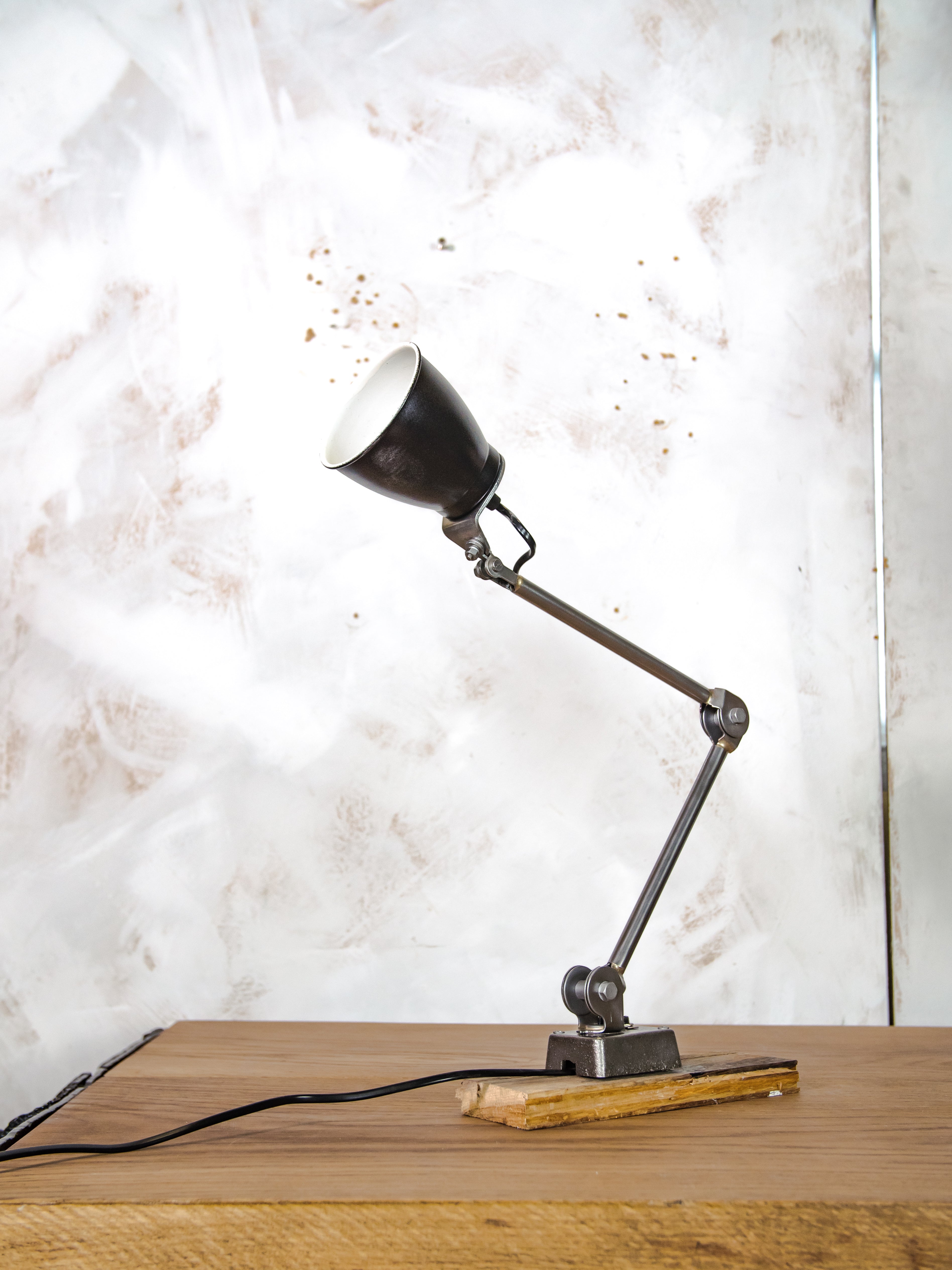 Vintage 1950s EDL England Industrial Machine Lamp, Polished 2 arm Workshop Desk lamp, Restored and renovated Task Lamp, Articulated Lighting