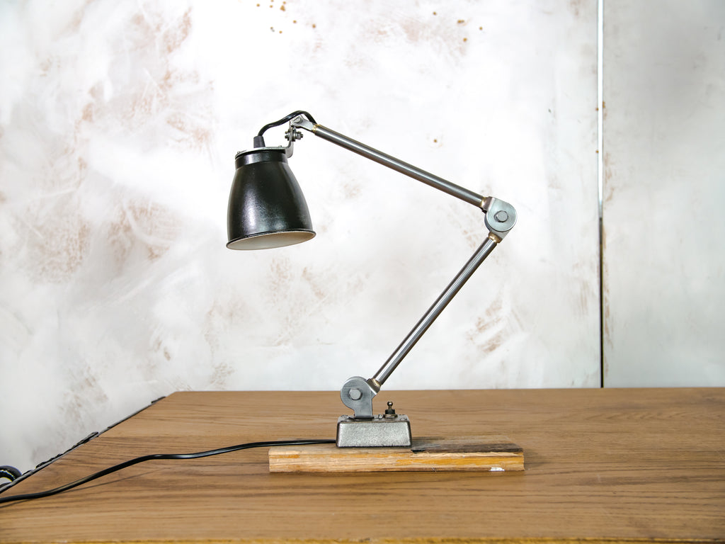 EDL two-arm machinist lamp, polished, 1950s, detail view 5
