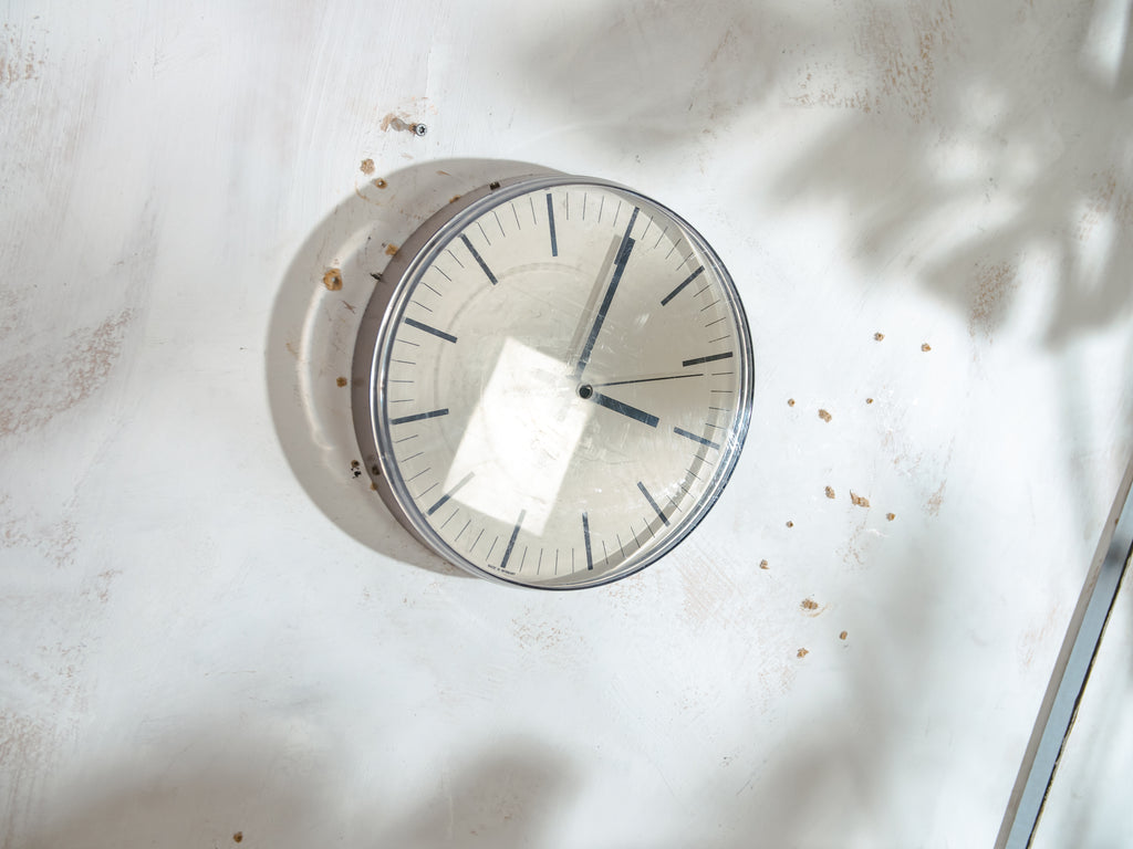 Retro TN 1970s Wall clock, Kitchen clockwork by Tele Norma West, made in Germany Plexiglass