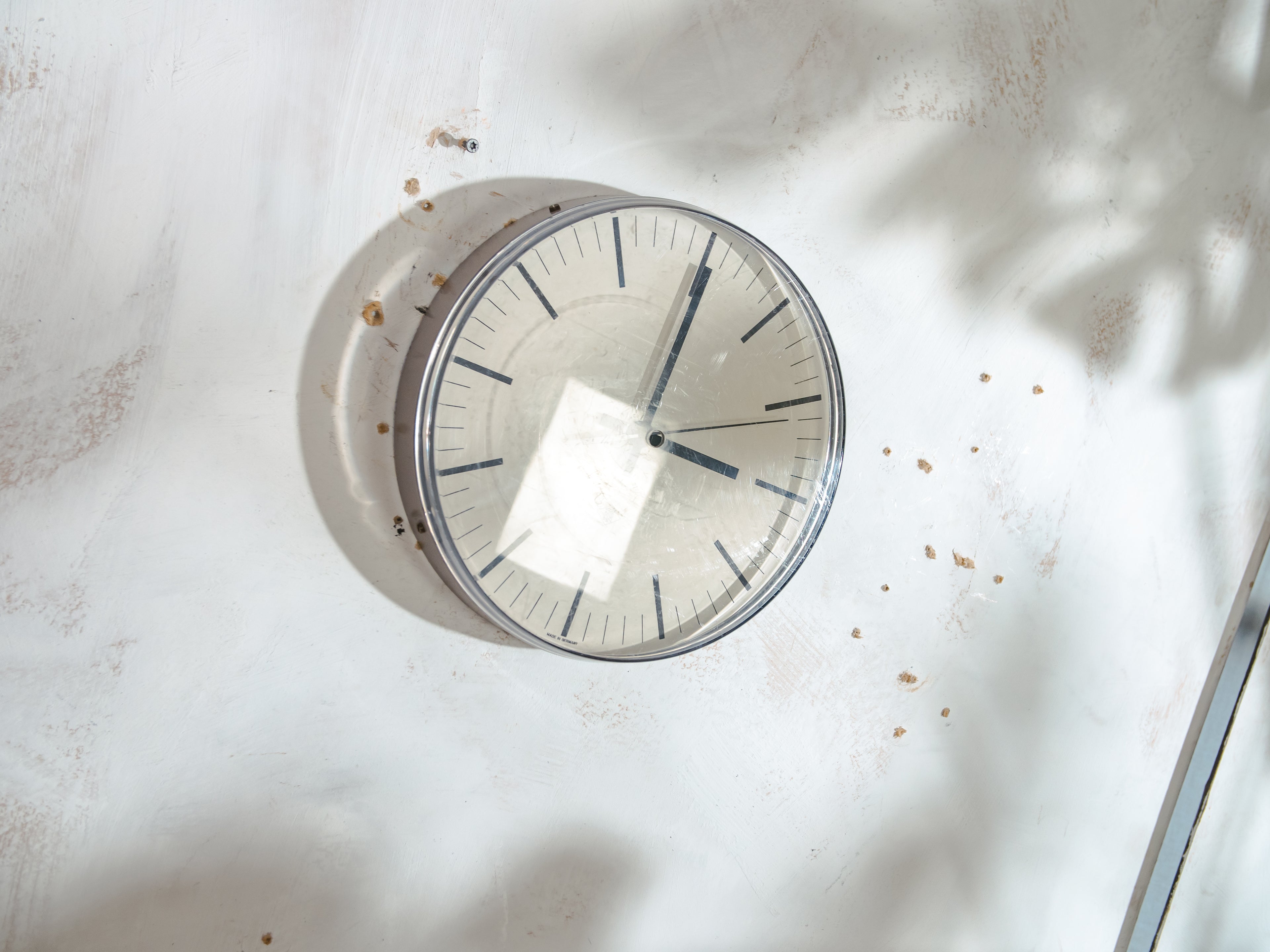 Retro TN 1970s Wall clock, Kitchen clockwork by Tele Norma West, made in Germany Plexiglass