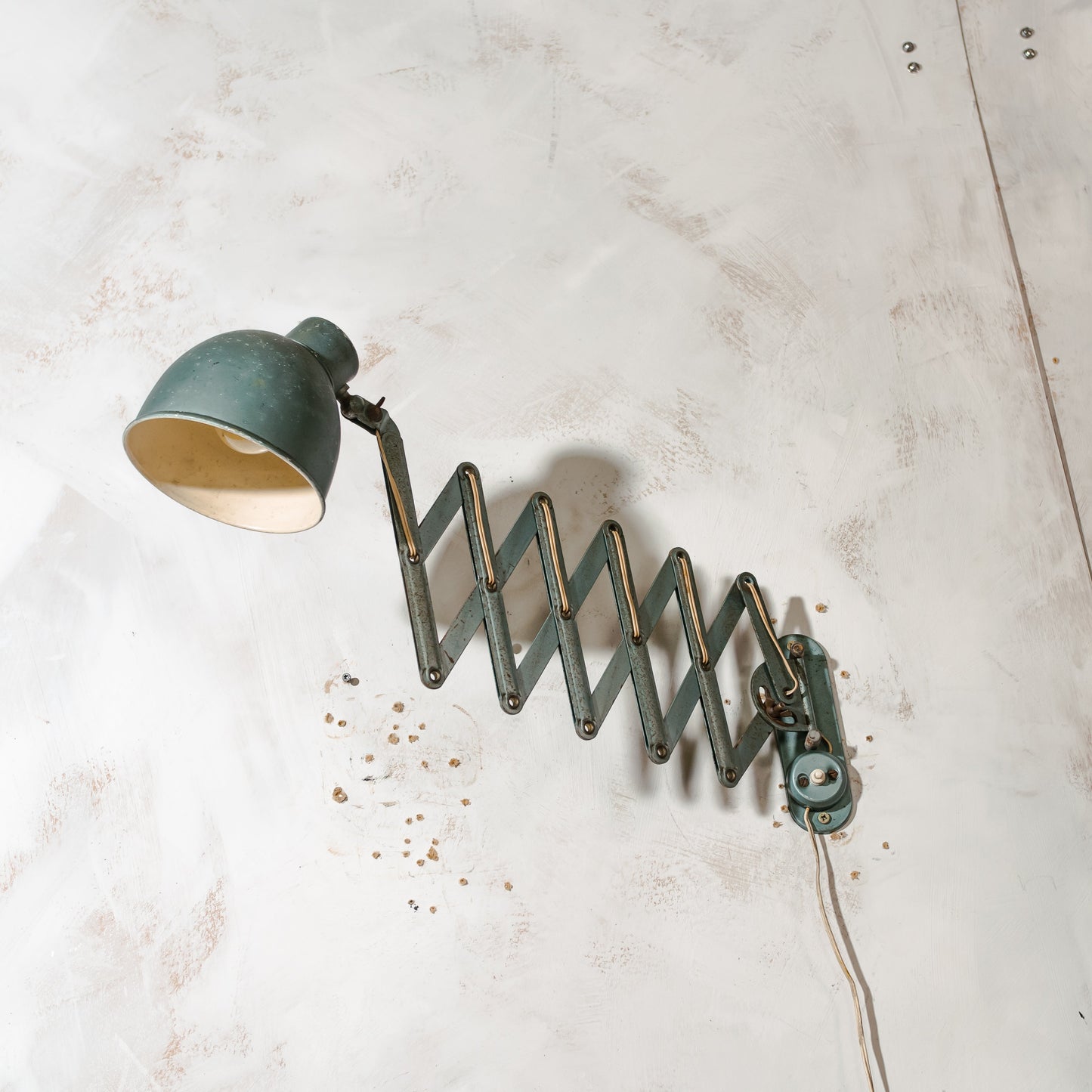 Vintage Bauhaus Scissors Lamp, Extenadable Green Industrial Patina Wall mount Pull out lighting