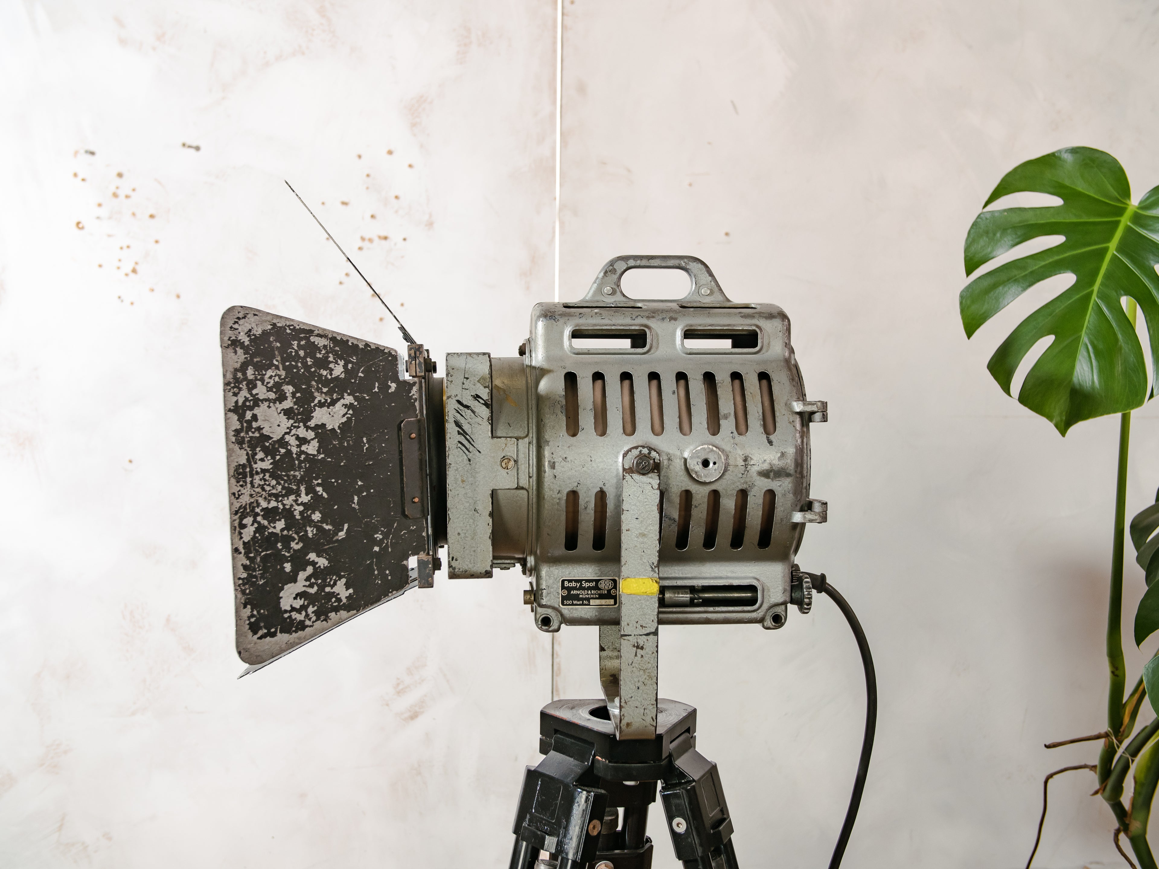 Vintage Film Spotlight Floor Lamp by ARRI, 1950s Arnold & Richter Industrial Movie Light, Surveying Tripod Lamp, Retro Studio Lighting