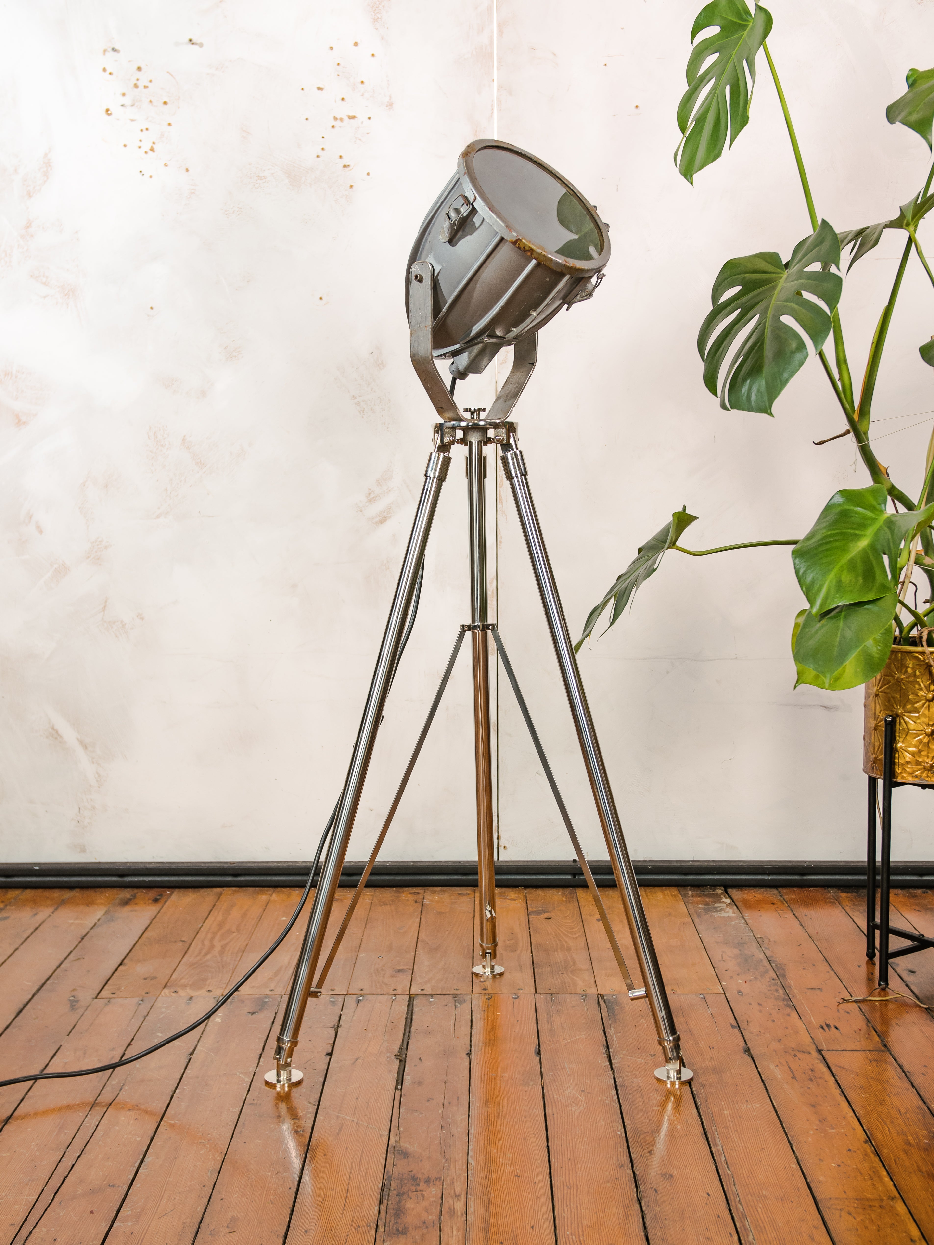 Vintage Spotlight on Chrome Tripod Floor Lamp, Gray 1970s CCCP Soviet Rocket Shaped industrial Lighting, Mid Century Modern