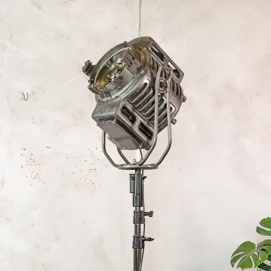 Vintage ARRI 2KW Arnold & Richter Cinema Spotlight Floor Lamp: Hollywood Theater Lighting, Patina
