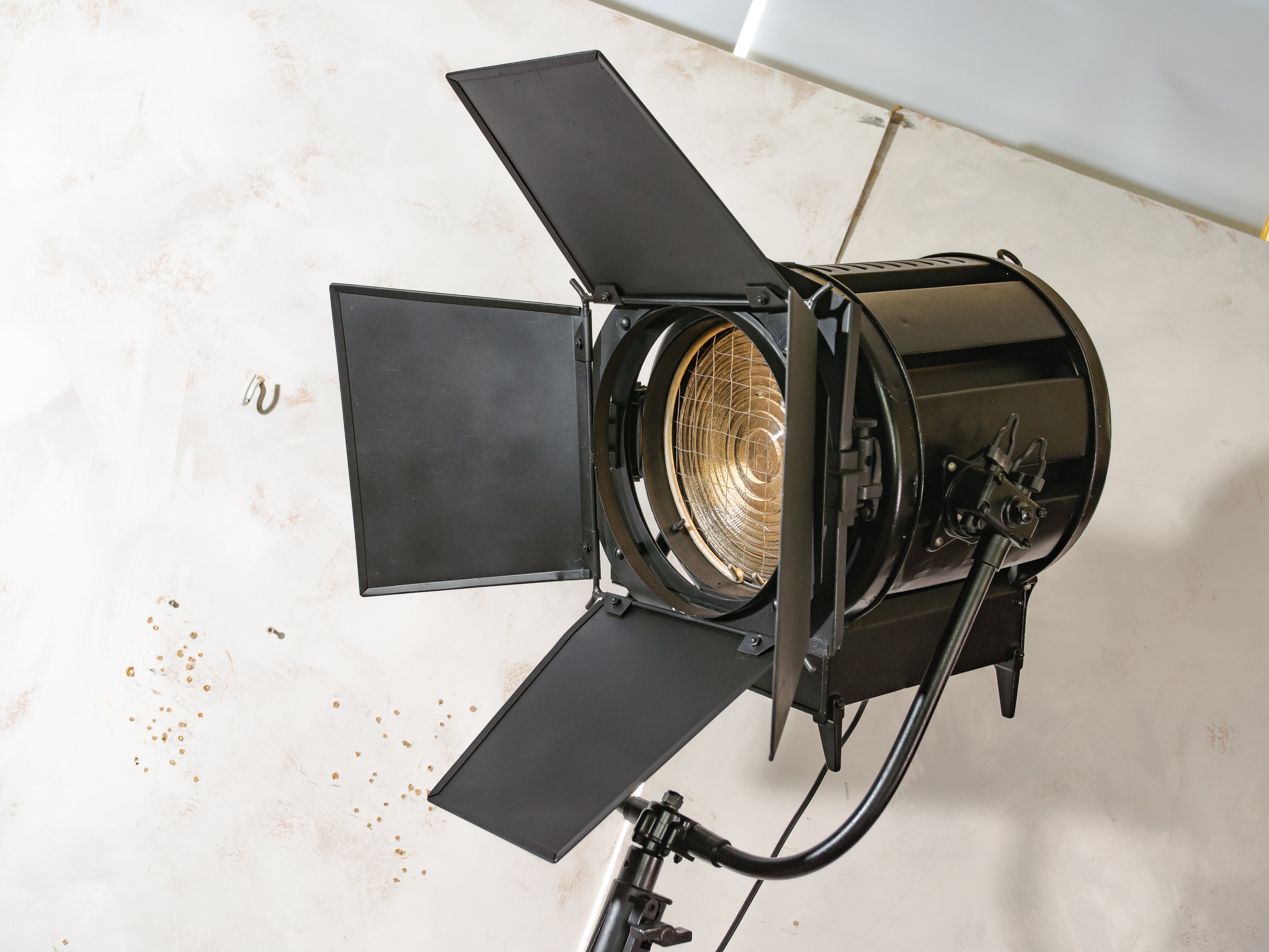 Vintage Berkey Italia Film Spotlight Floor Lamp on Industrial Tripod | Hollywood Studio Light | Cinematographer Decor