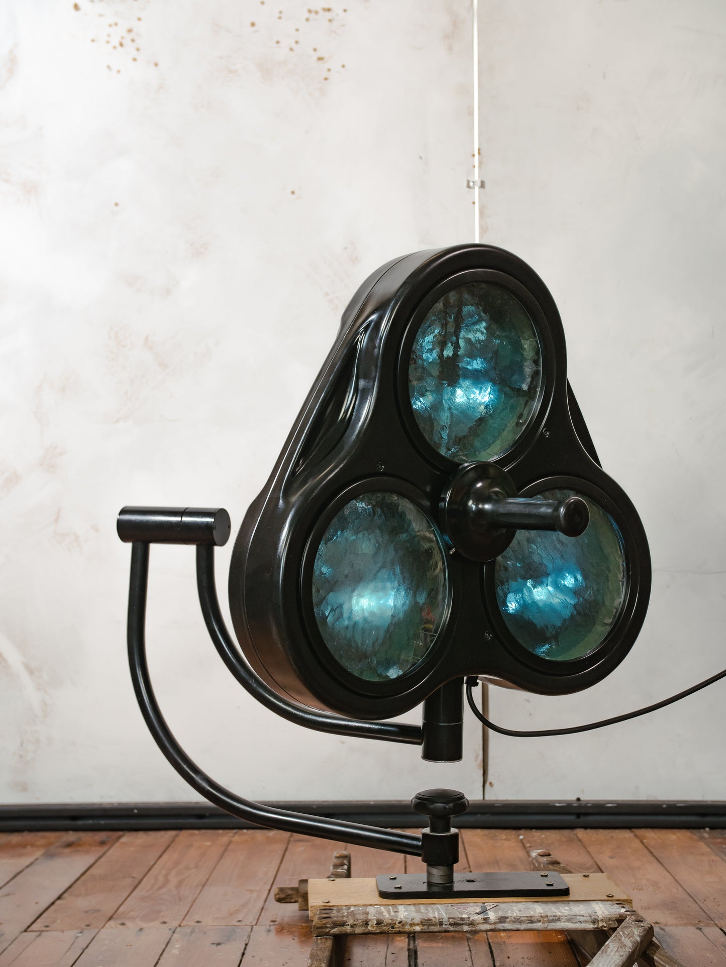 Vintage industriële operatielamp van Heraeus Hanaulux London | Retro medische Upcycled operatielamp ziekenhuis