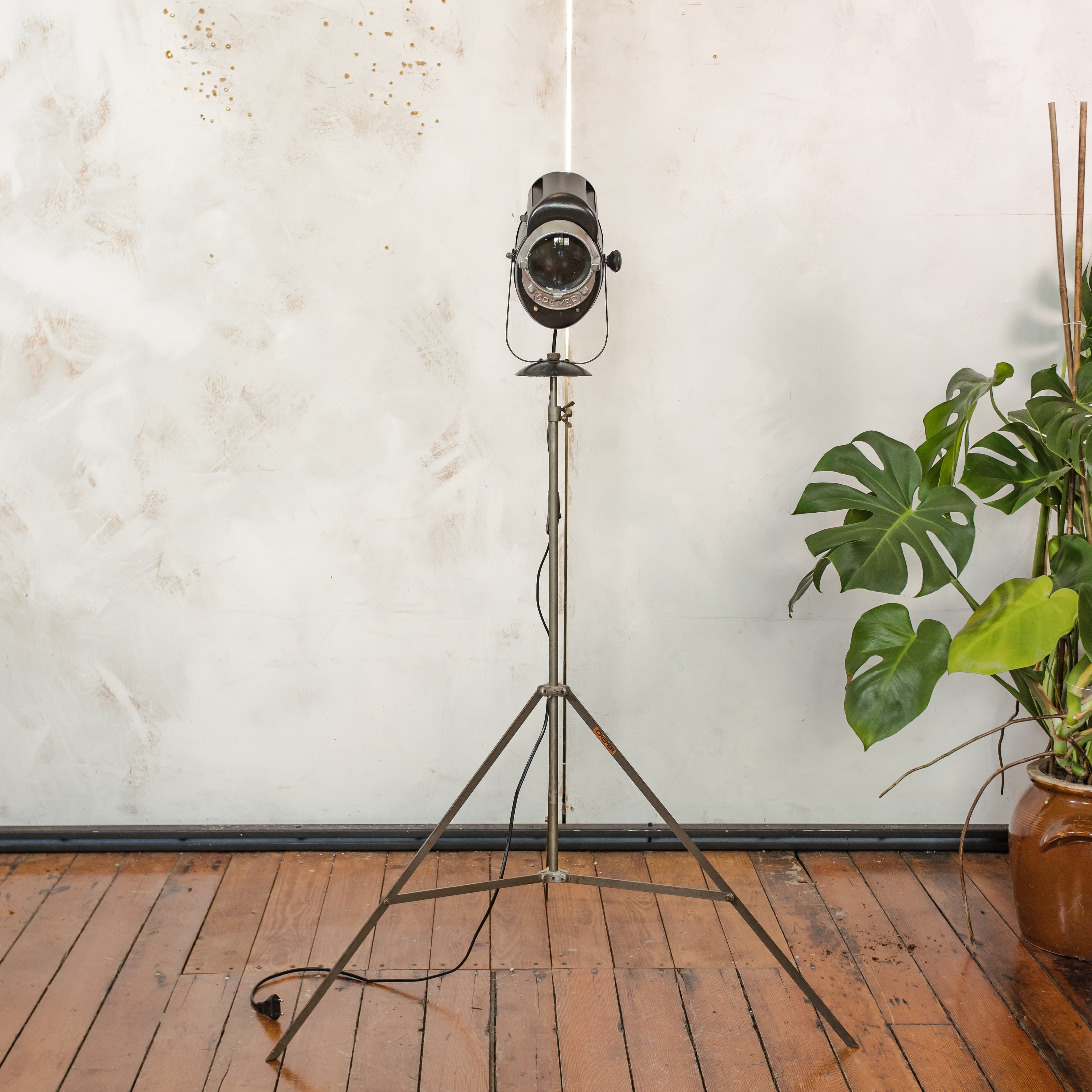 1950s A.E. Cremer Baby spotlight on original Tripod Black Floor lamp, Vintage French Theatre Light Standard Lighting