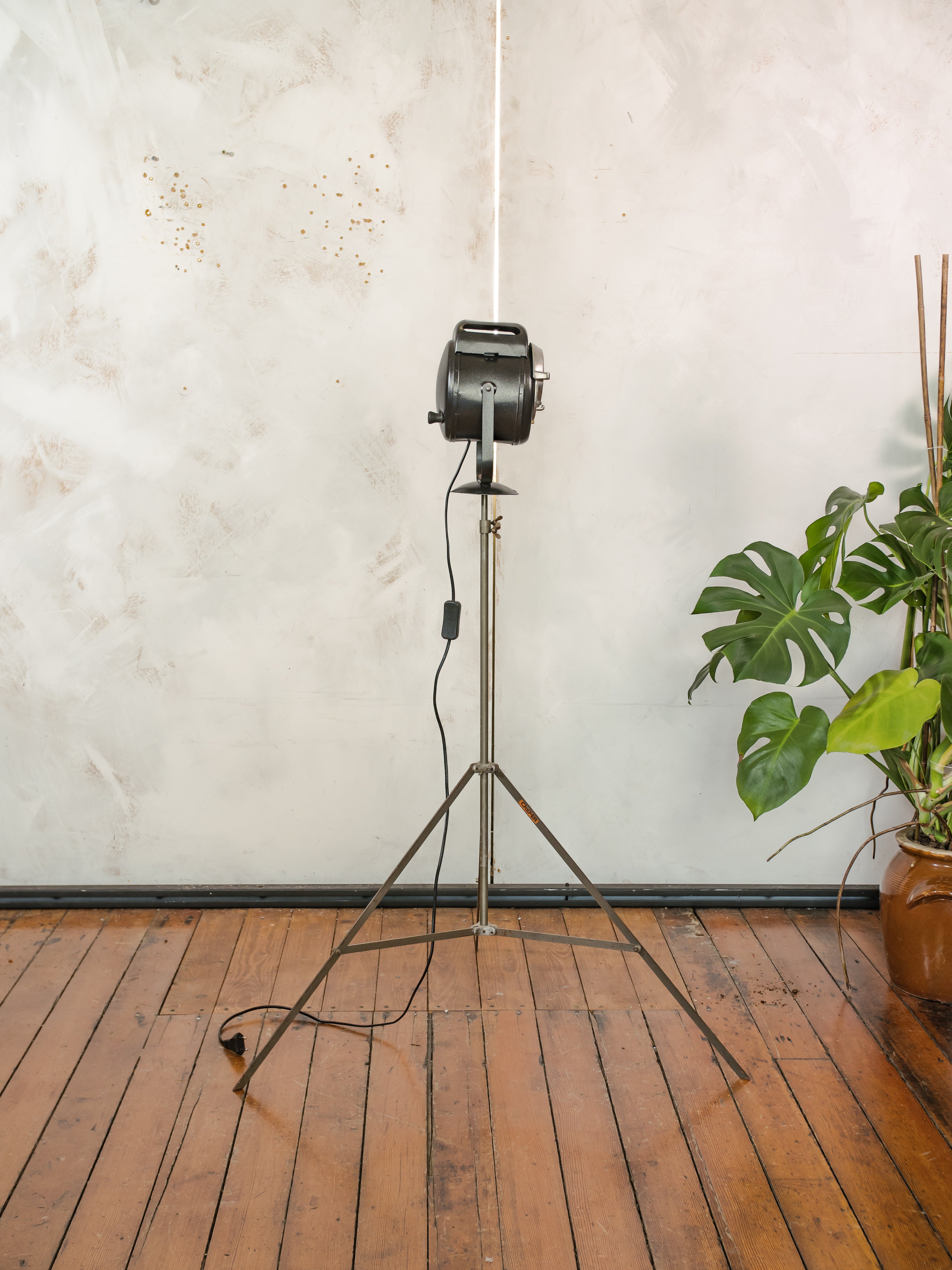 1950s A.E. Cremer Baby spotlight on original Tripod Black Floor lamp, Vintage French Theatre Light Standard Lighting
