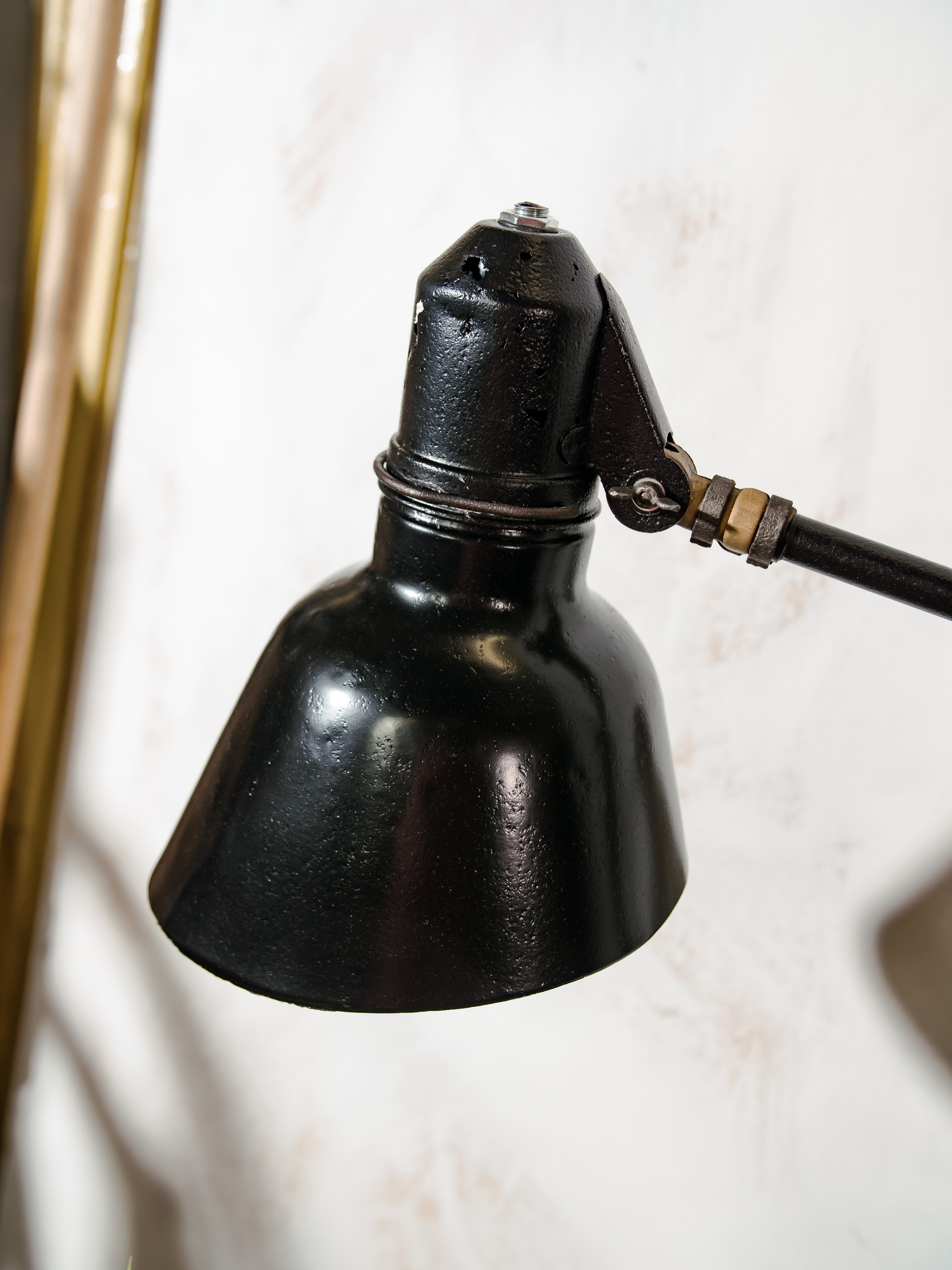 Early 1930s SIS Frankfurt XXL Scissor Lamp, Antique Adjustable Black renovated Bauhaus Wall lighting