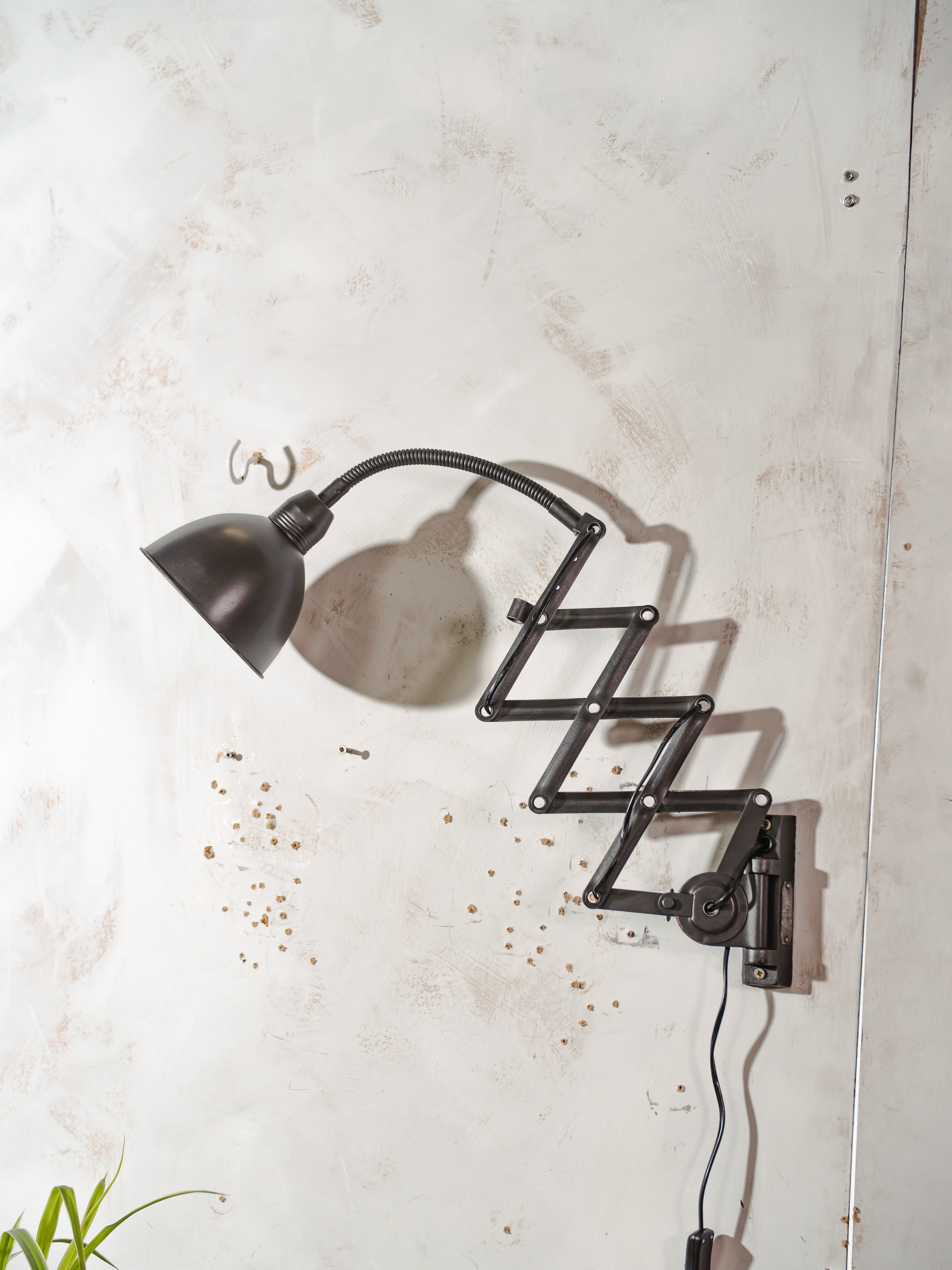Vintage Machine black Scissor Lamp with Gooseneck, 1960s Wall Lighting by Elektroinstala Decín, Industrial Extendable Accordion Light