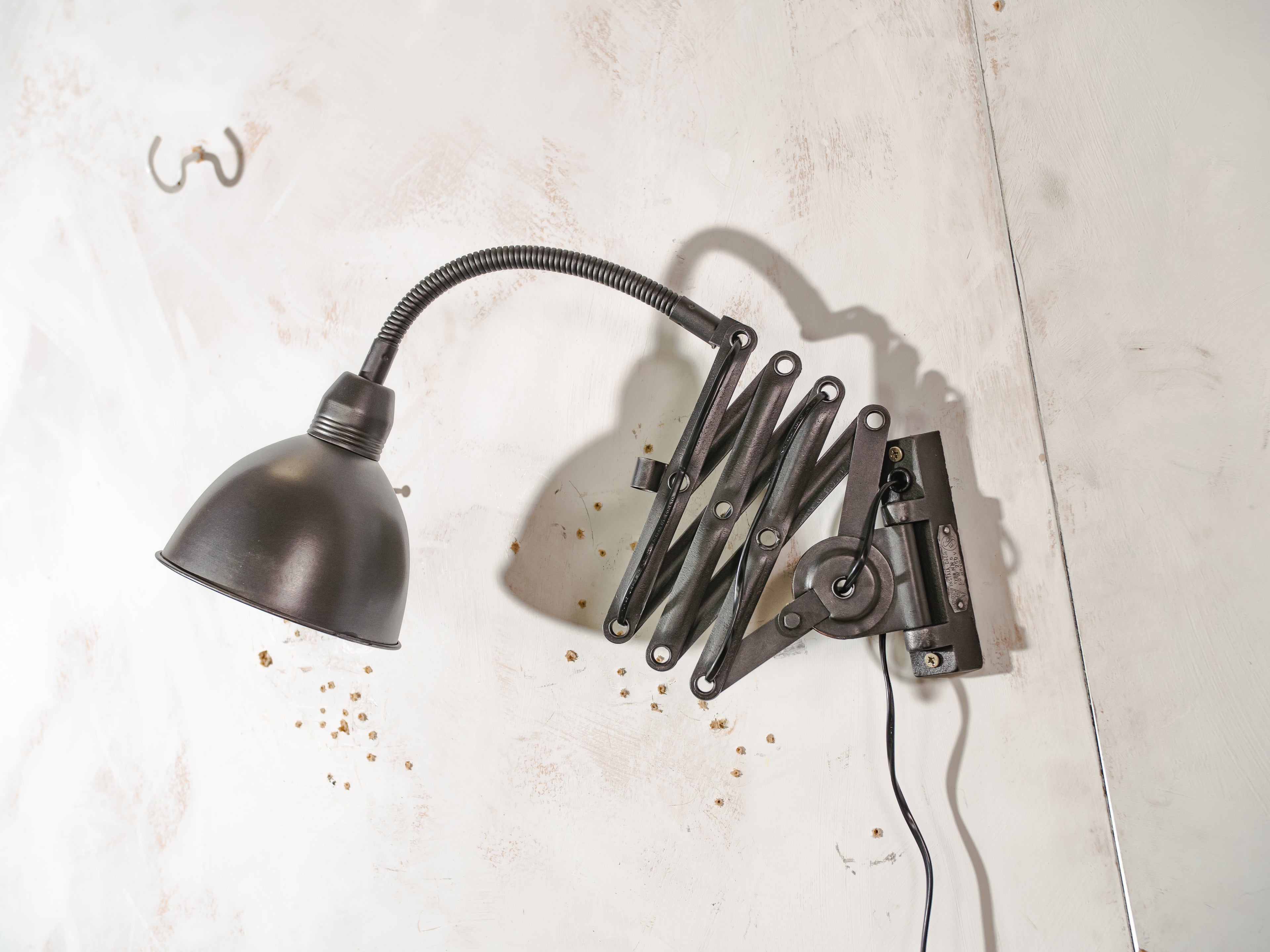 Vintage Machine black Scissor Lamp with Gooseneck, 1960s Wall Lighting by Elektroinstala Decín, Industrial Extendable Accordion Light