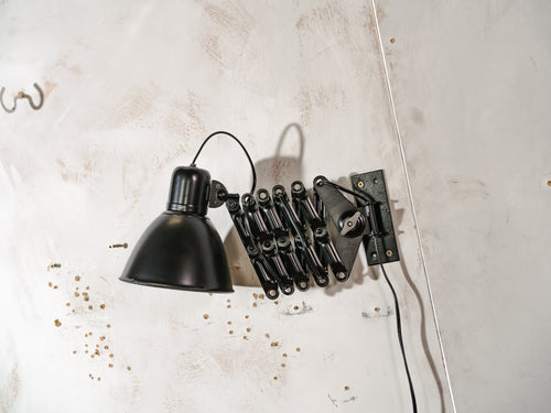 1940s Reif Dresden Scissor Lamp, Renovated Bauhaus Wall Light, Black Industrial Adjustable Lamp with Bakelite Shade, Rare Vintage Lighting