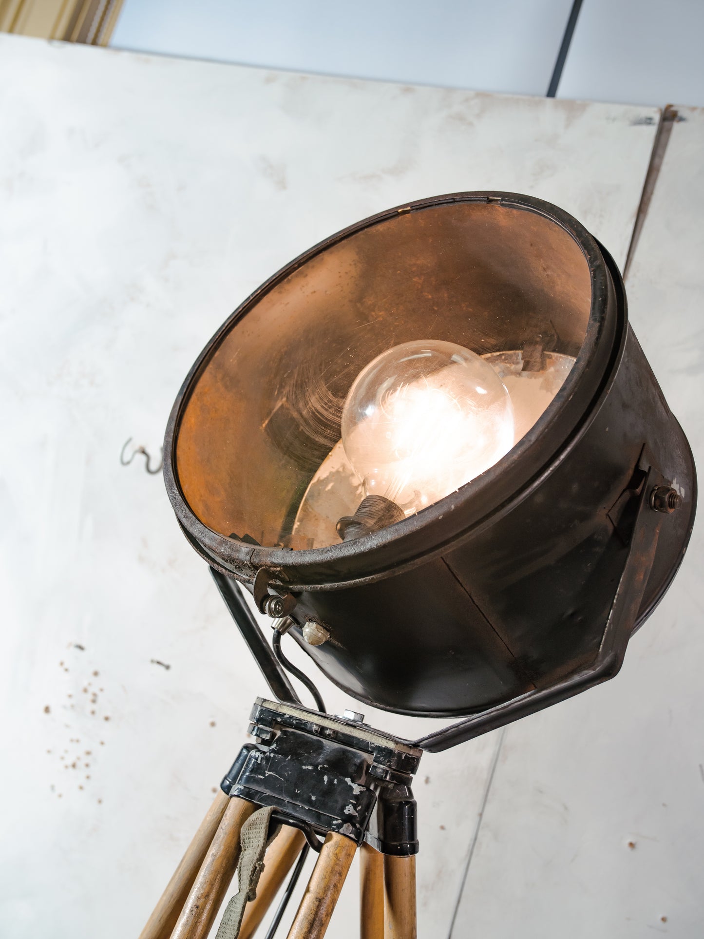 Vintage Military Ship Searchlight on Wooden Surveyors Tripod, Industrial Floor lamp Spotlight | One of a kind Tripod light